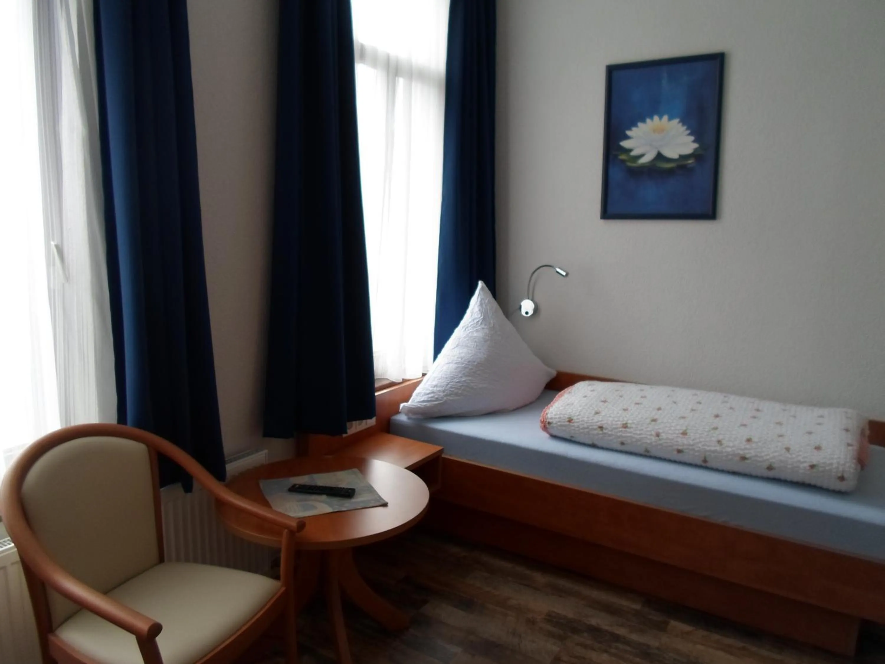 Bed in Hotel An der Karlstadt