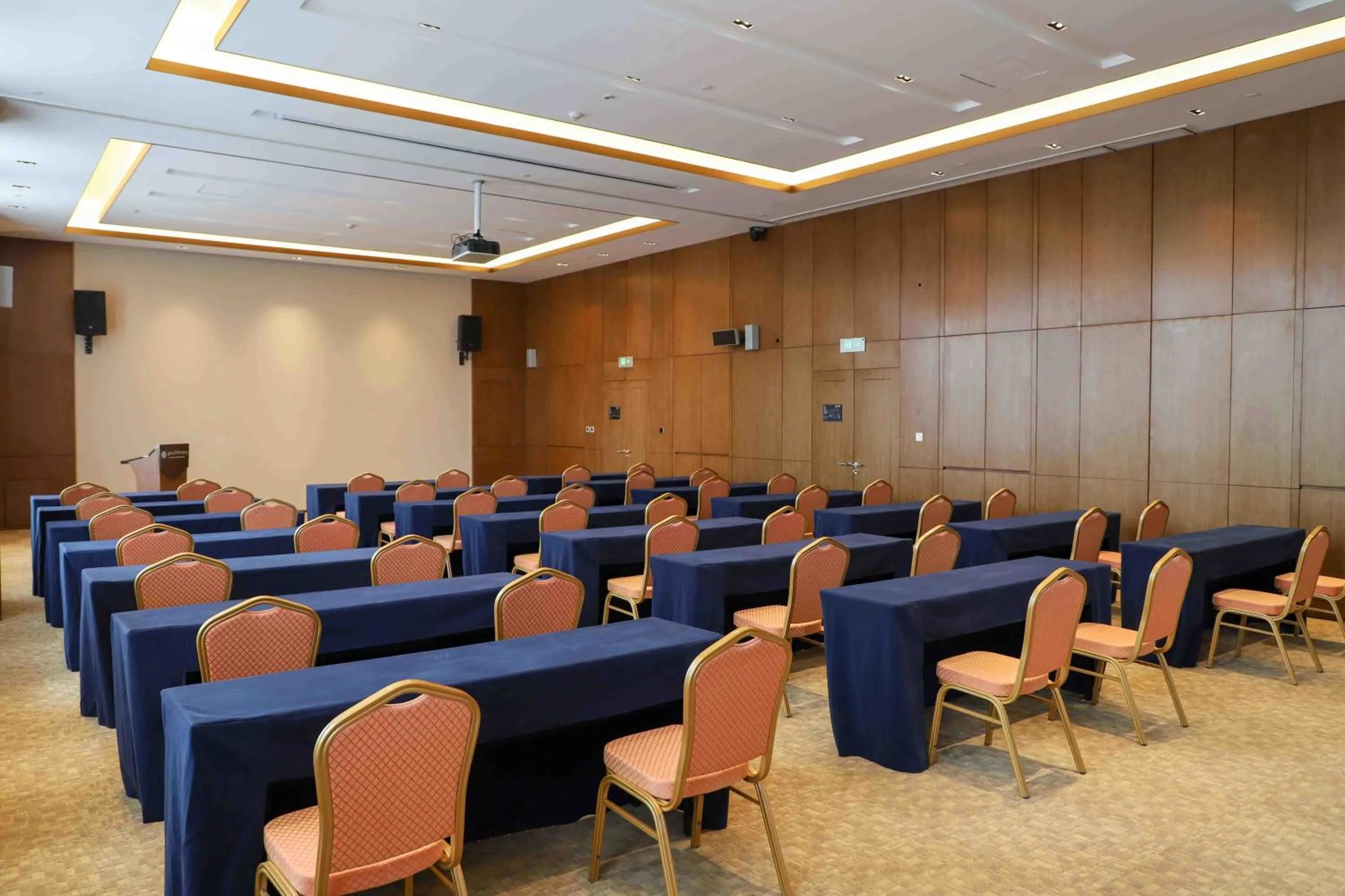 Meeting/conference room in Pullman Changbaishan Resort