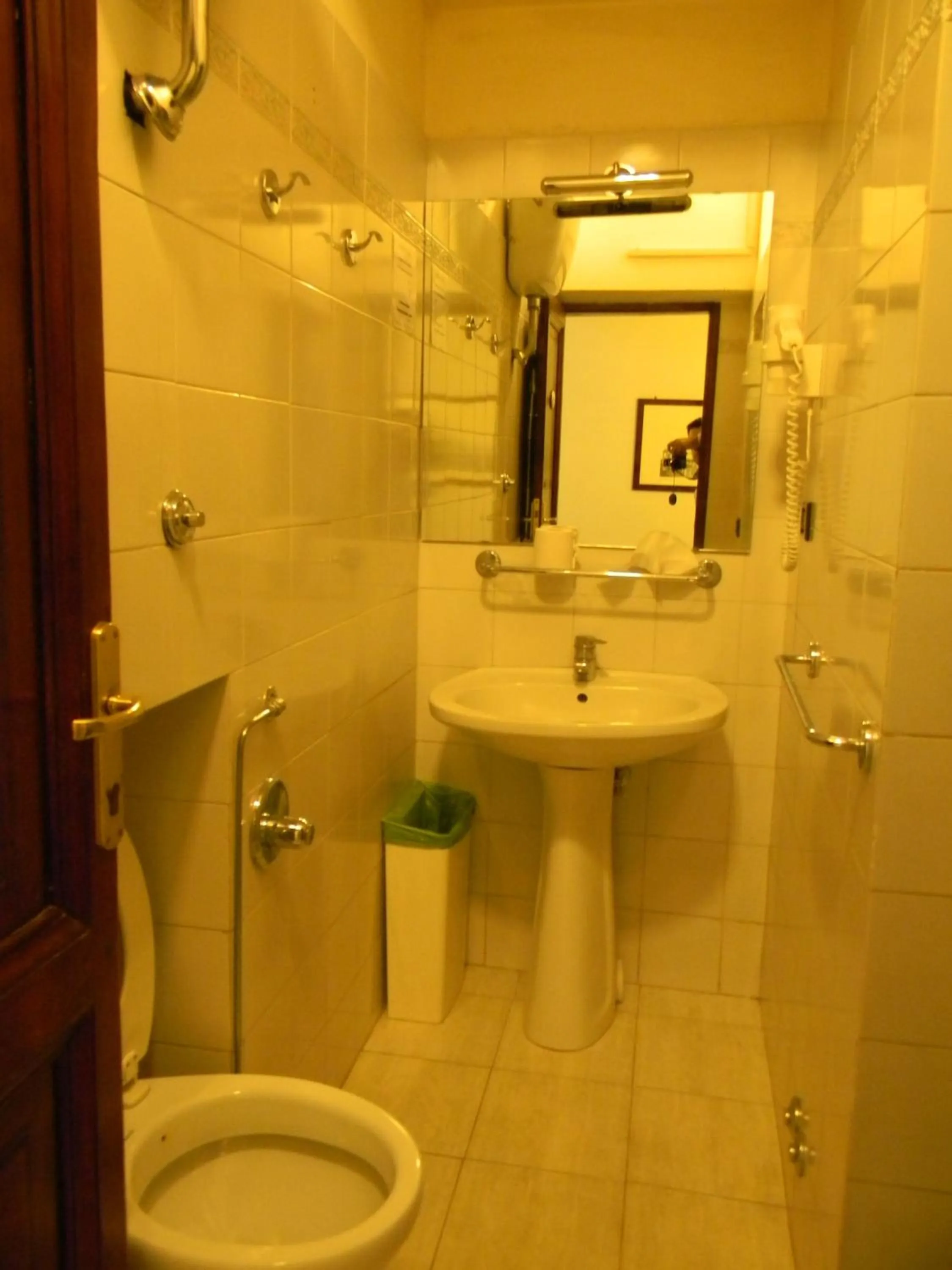 Toilet in Hotel Primavera