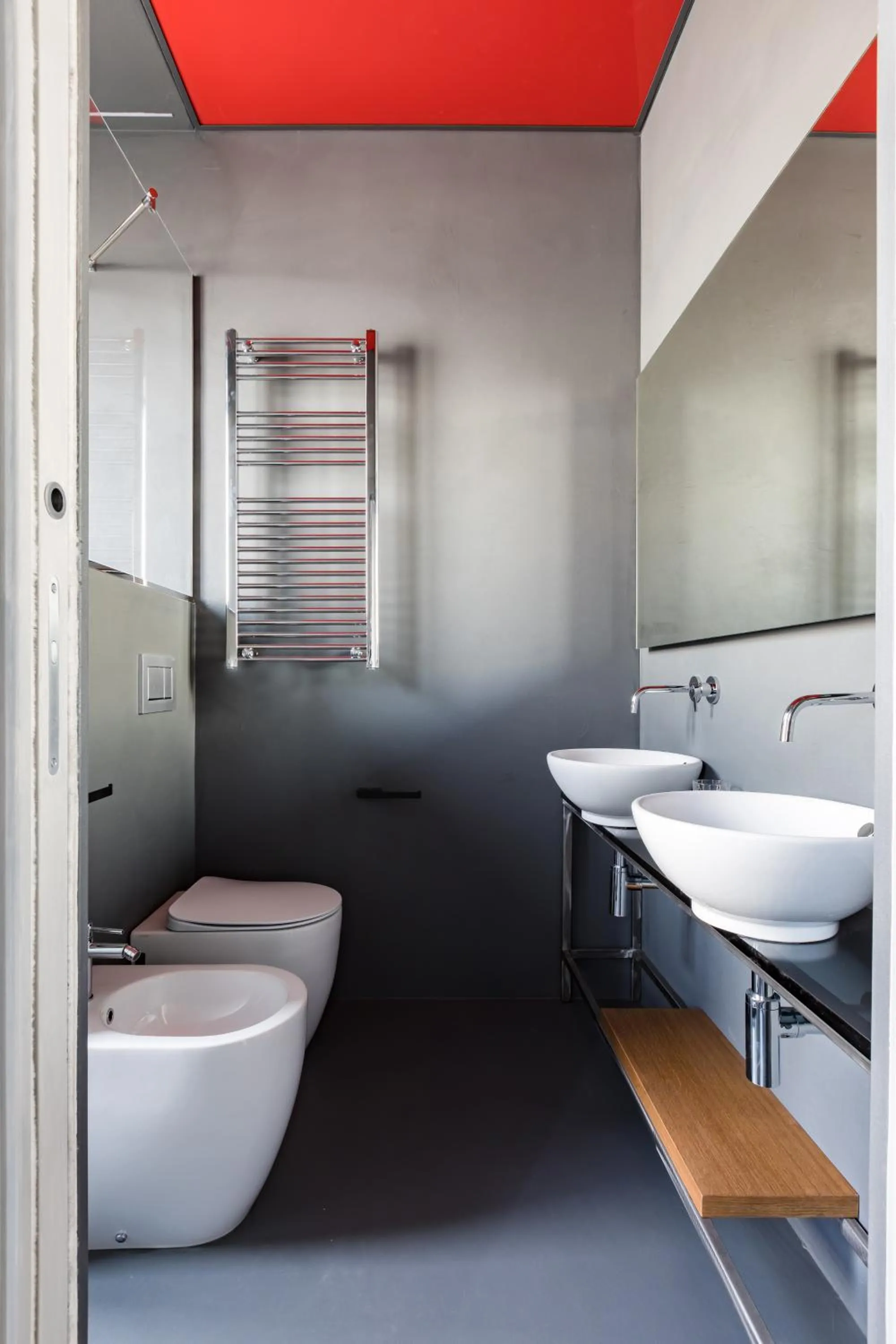 Bathroom in Pietra - The Italian Stay Collection