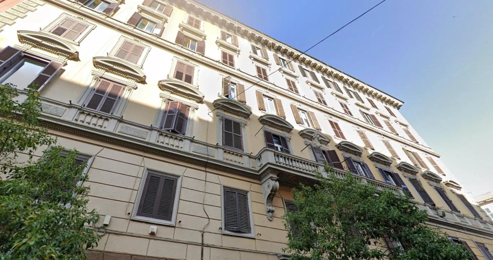 Facade/entrance in Pietra - The Italian Stay Collection