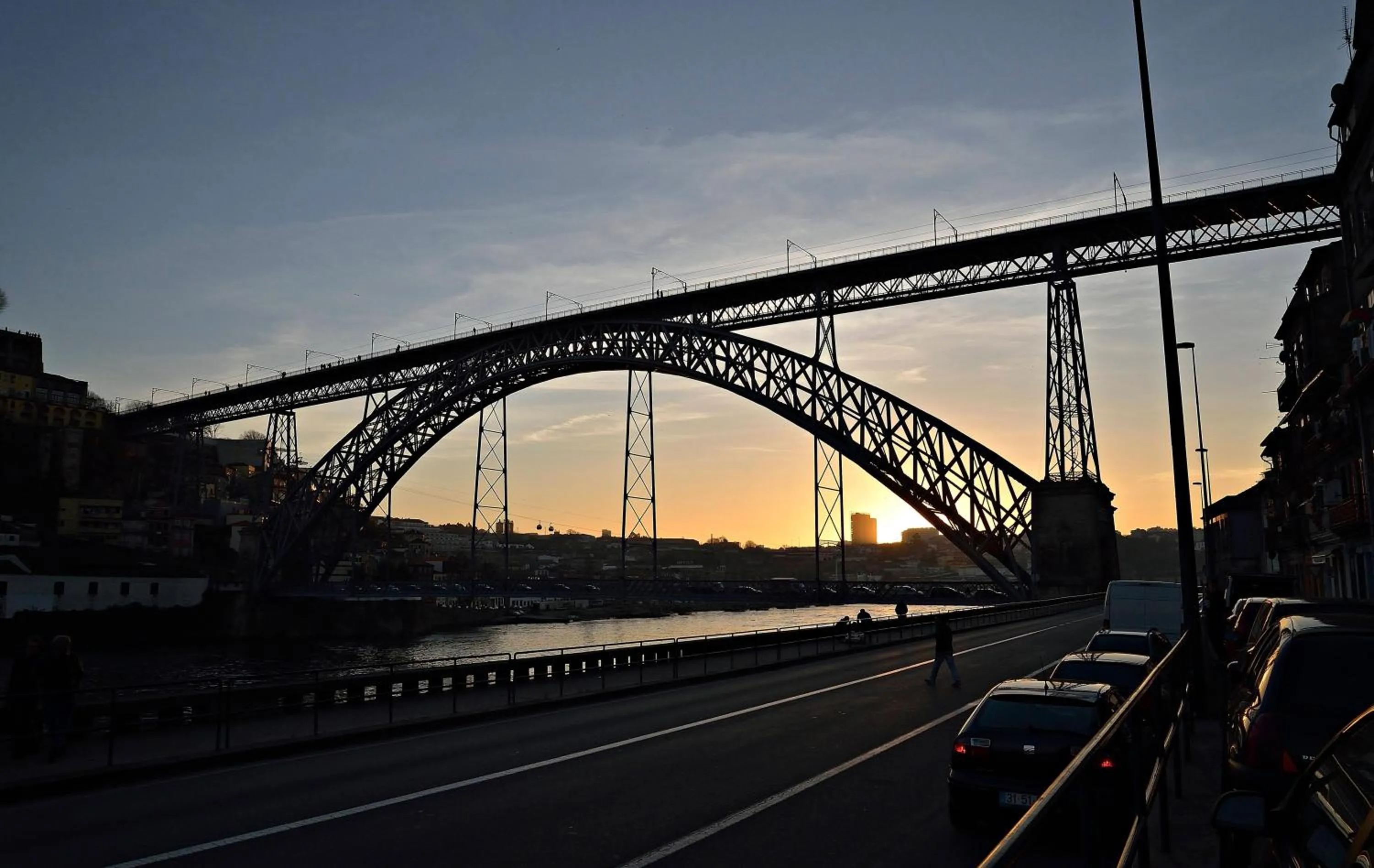 Property building in RVA - Gustave Eiffel Apartments