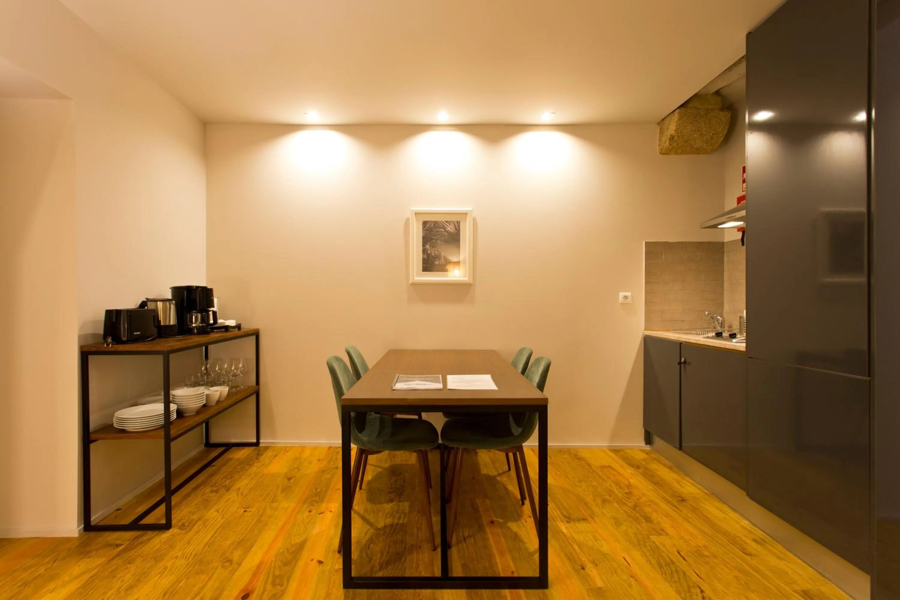 Dining area in RVA - Gustave Eiffel Apartments
