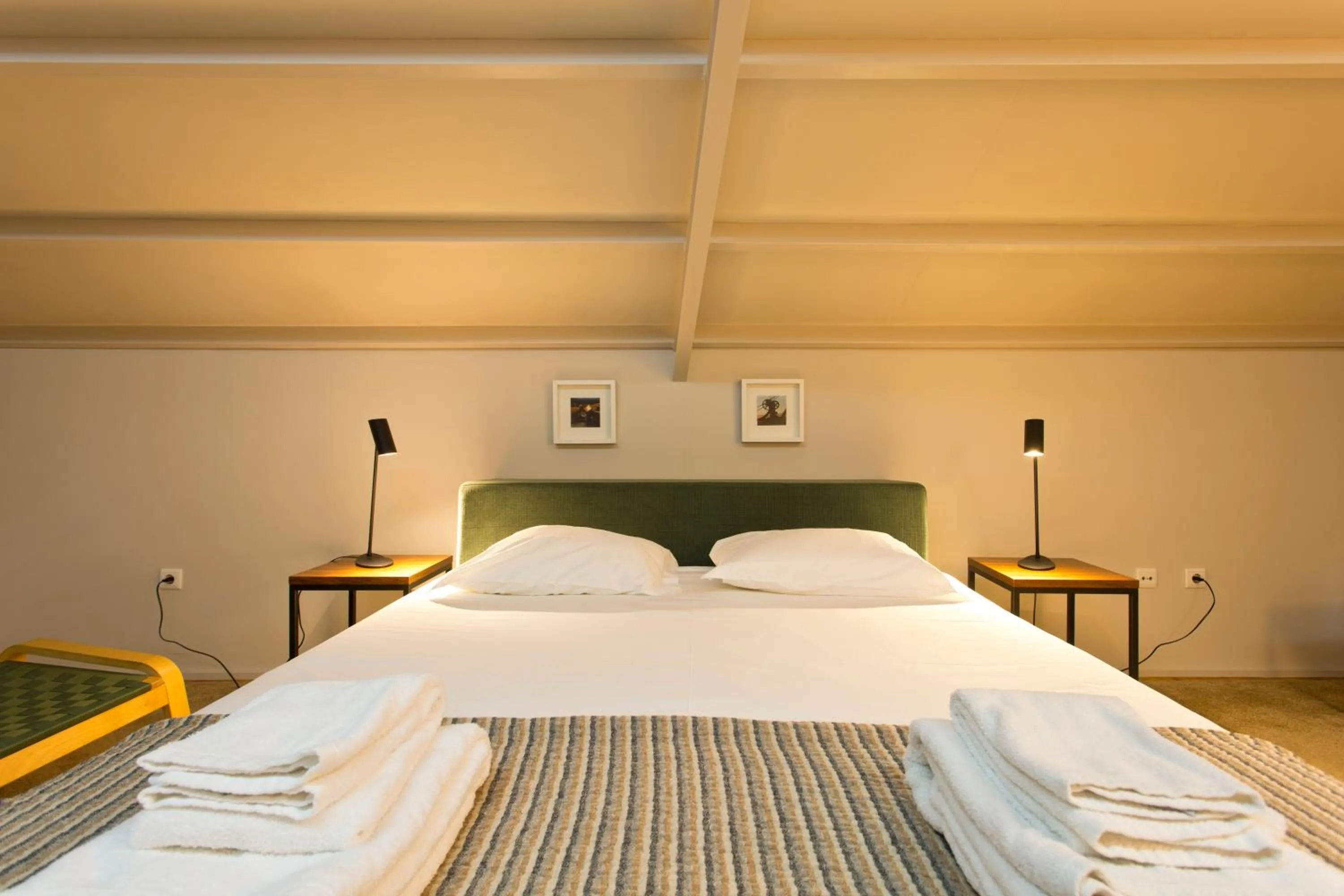 Bedroom, Bed in RVA - Gustave Eiffel Apartments