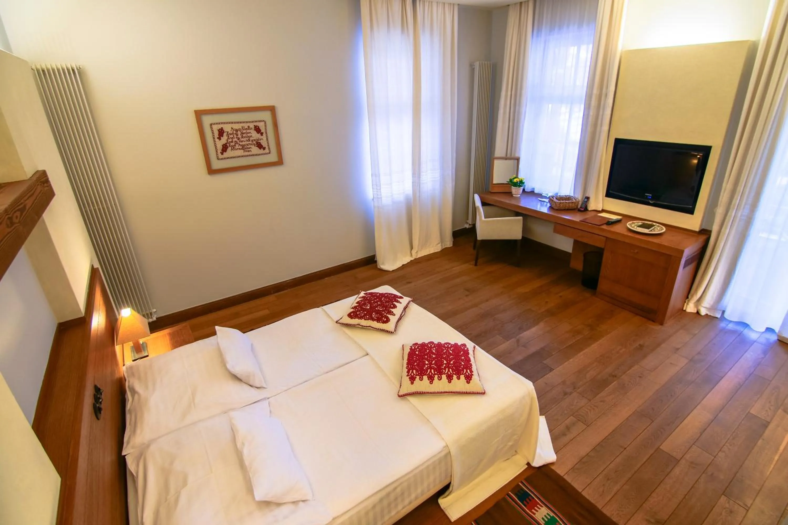 Bed in Hotel Pacsirta