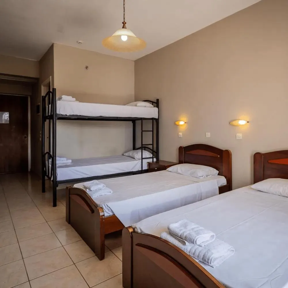 Bedroom, Bed in Perkes Hotel Complex