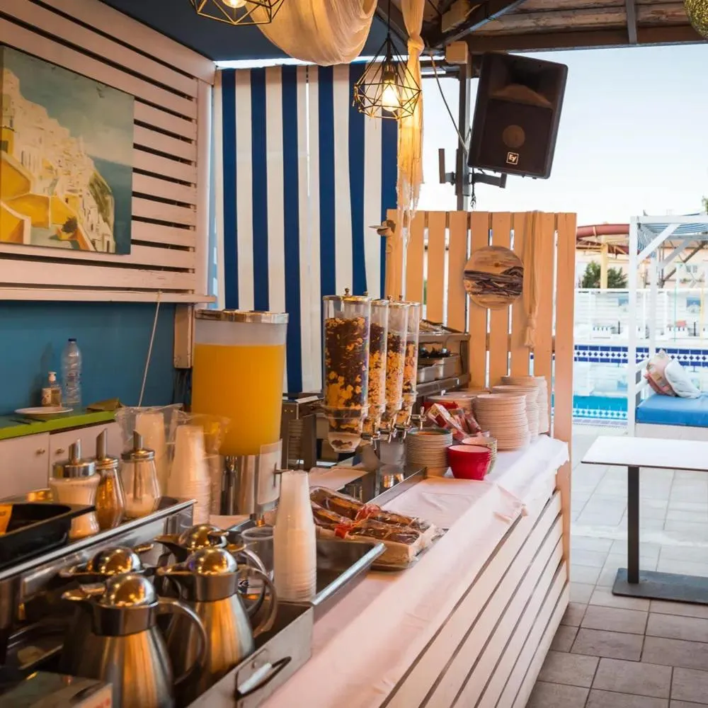 Breakfast in Perkes Hotel Complex