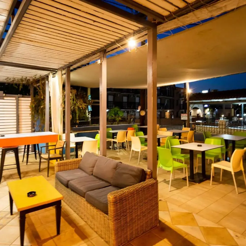 Breakfast in Perkes Hotel Complex