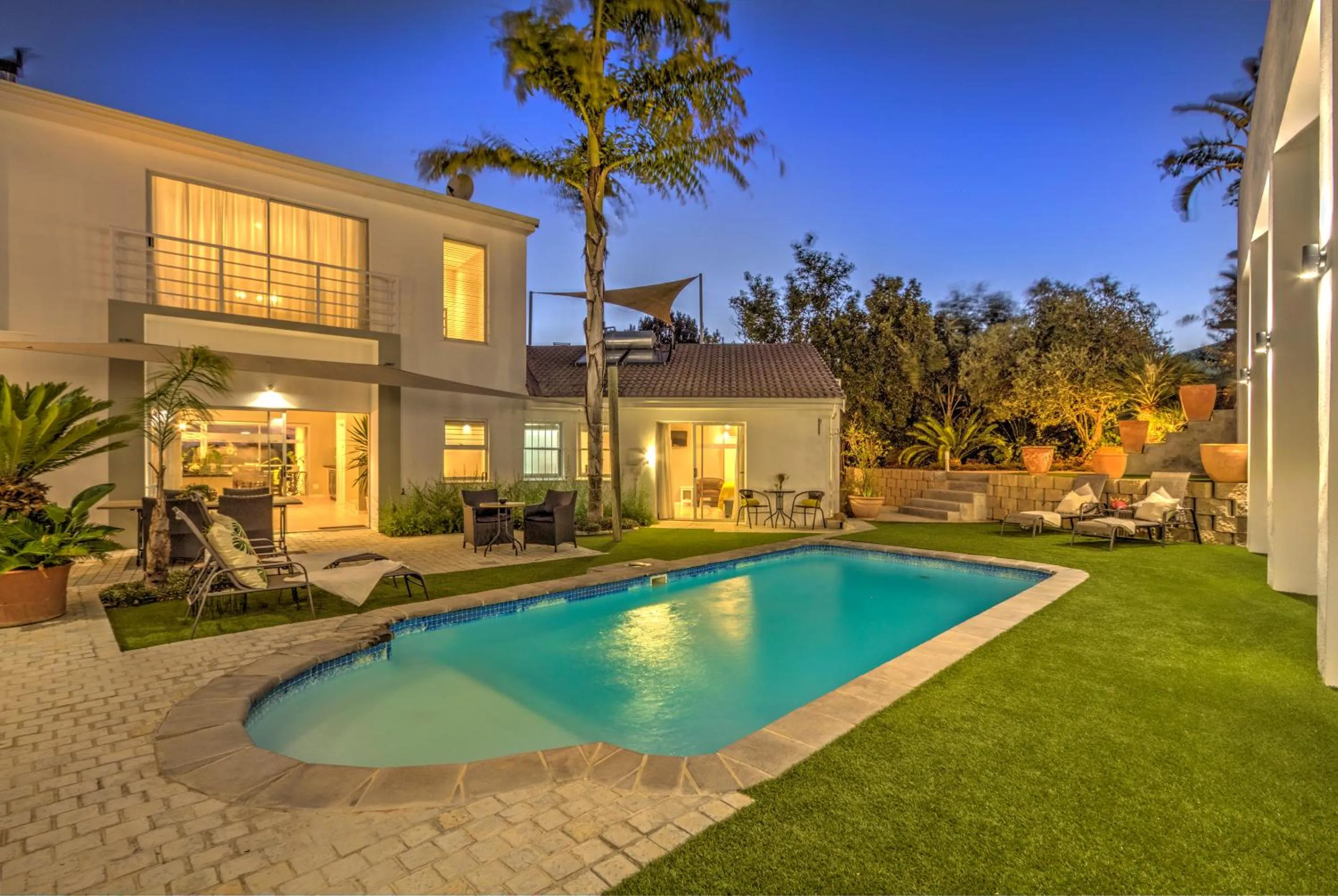 Pool view in Morgen Guesthouse Somerset West