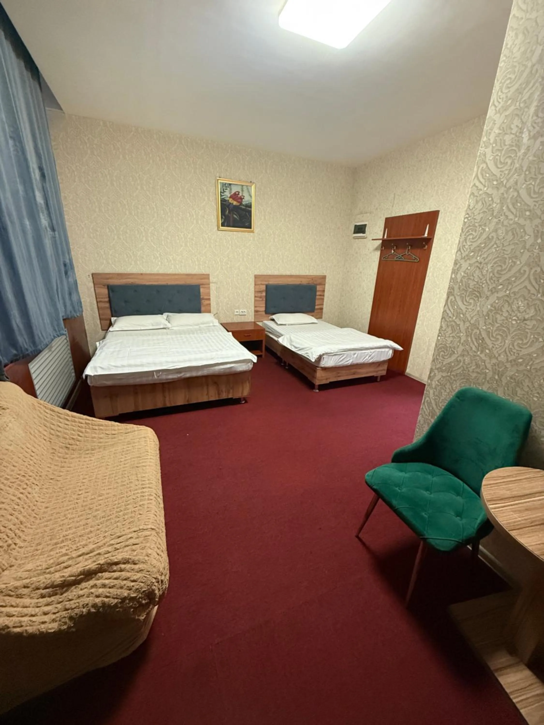 Family Room with Shower in Zolotoi Drakon Hotel