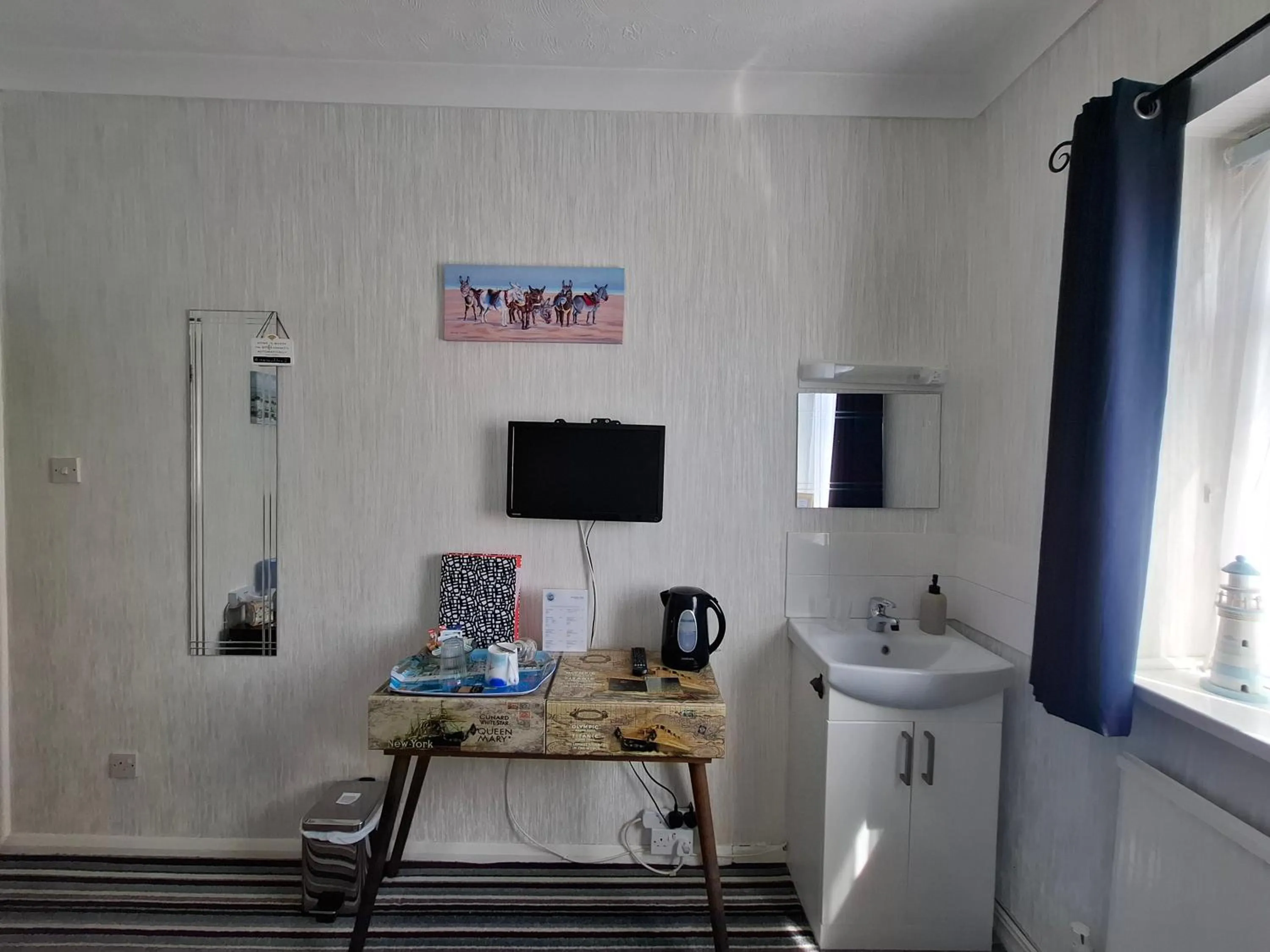 Coffee/tea facilities in Westbrook Lodge Guest House