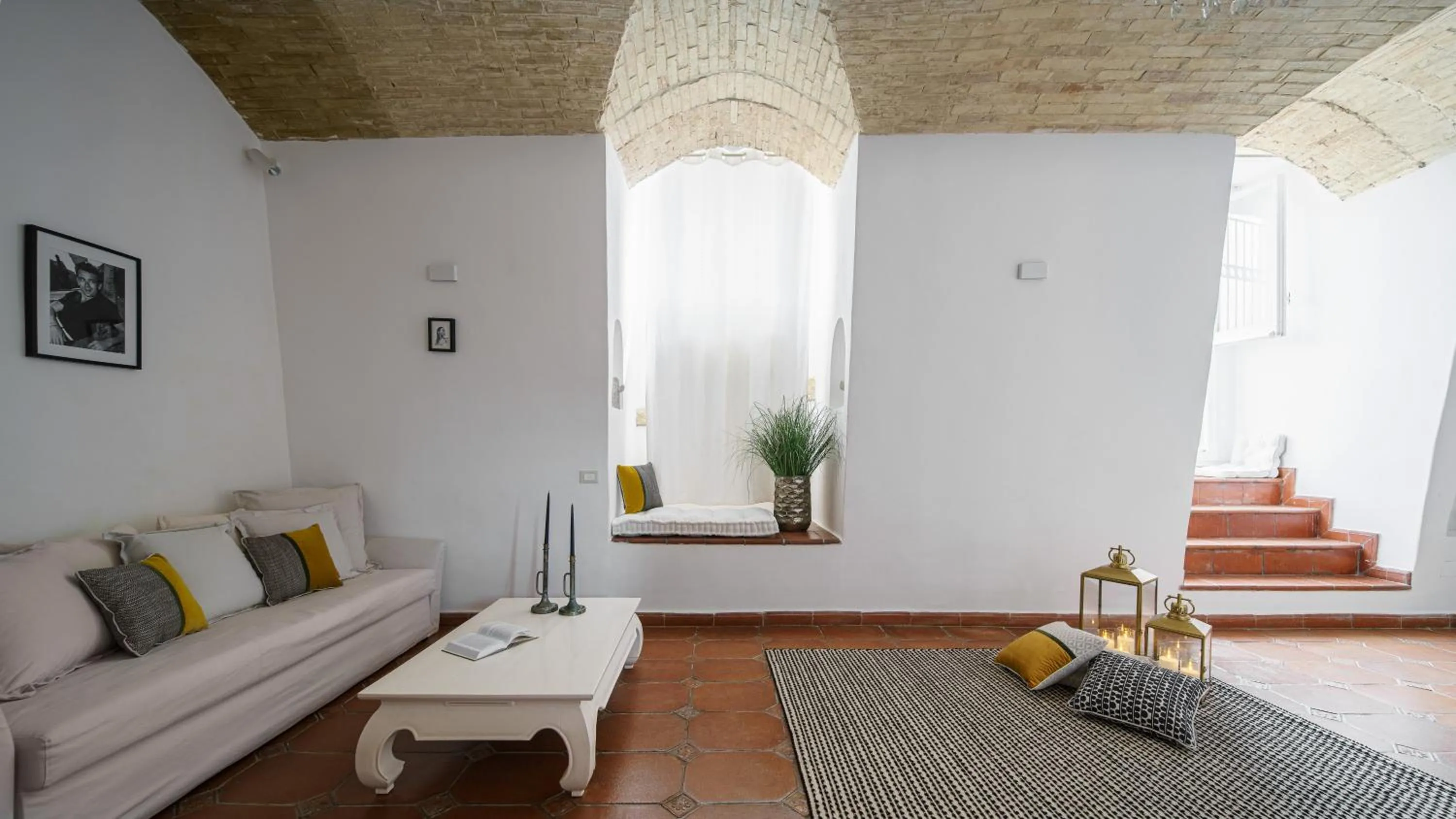 Castello House