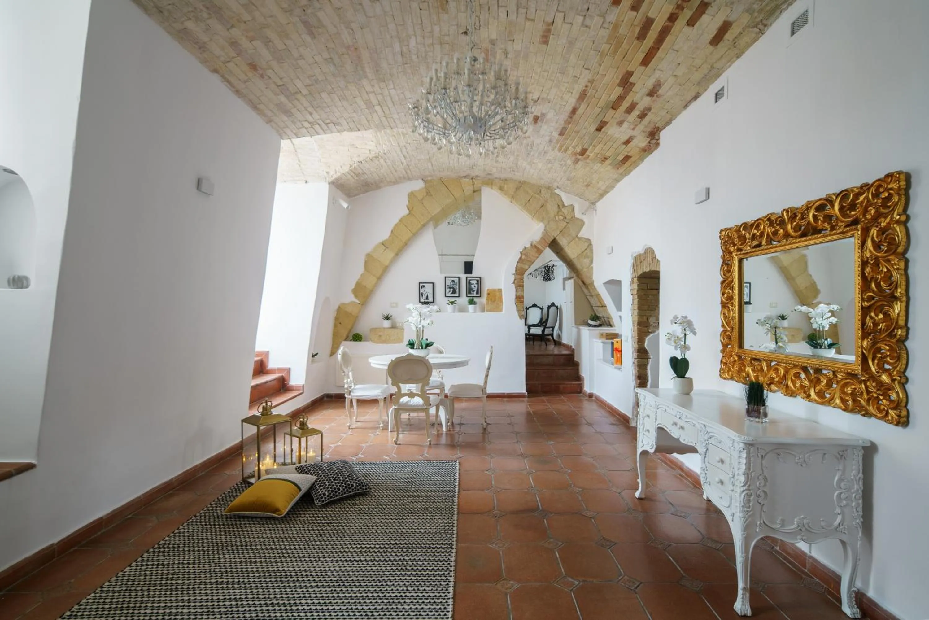 Castello House