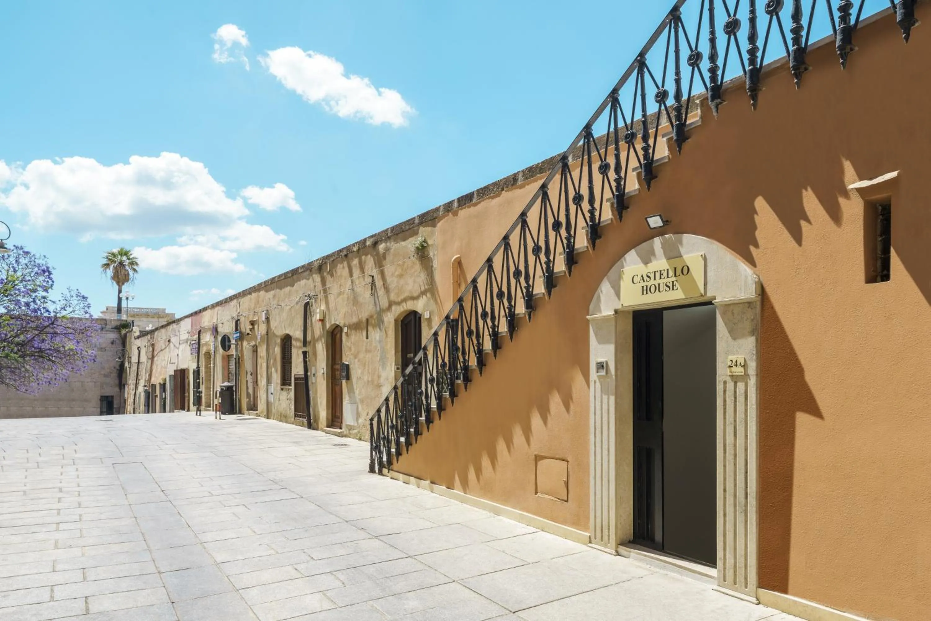 Property building in Castello House