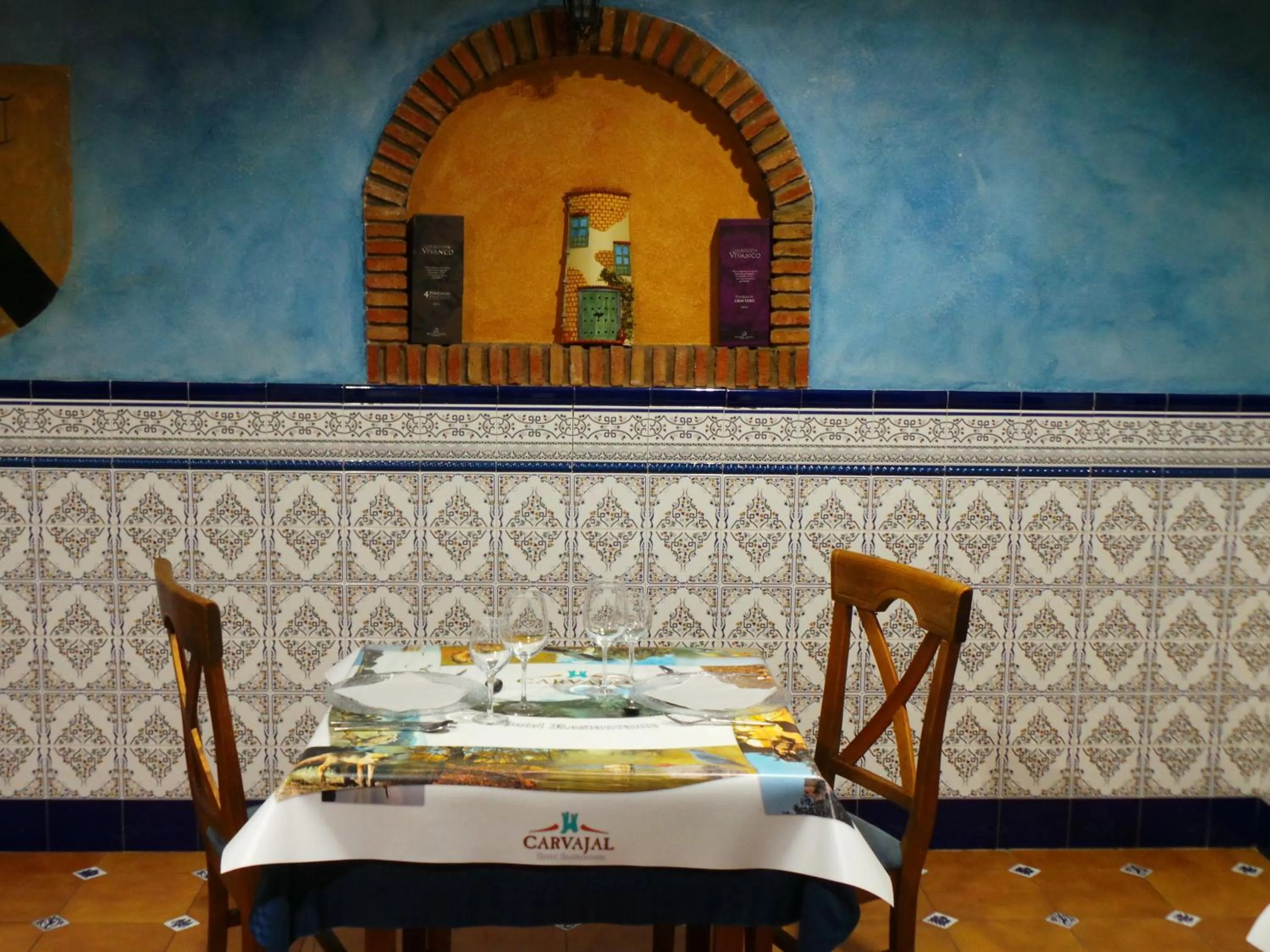 Restaurant/places to eat in Hotel Carvajal