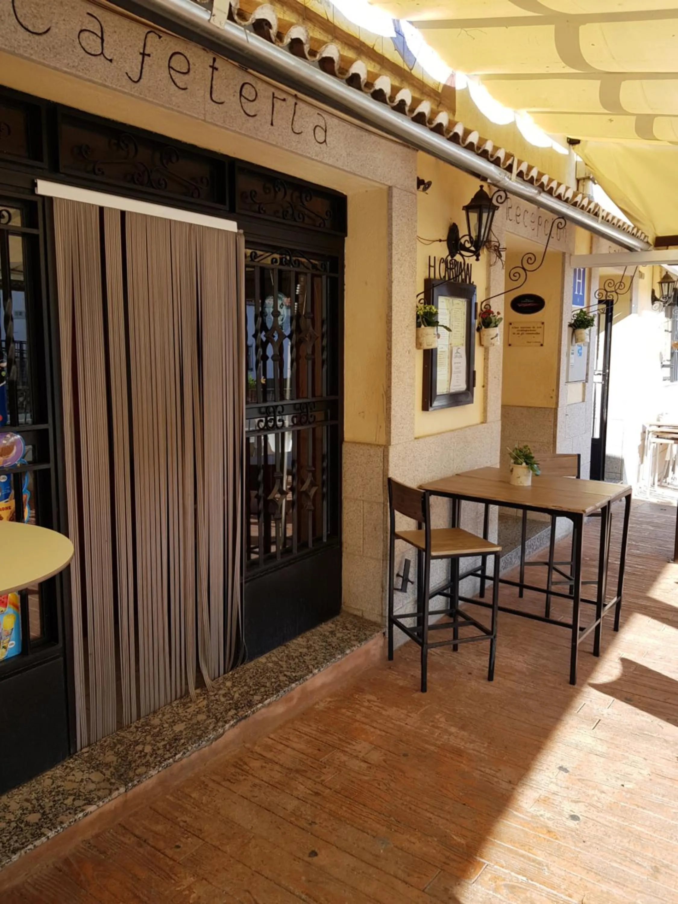 Facade/entrance in Hotel Carvajal