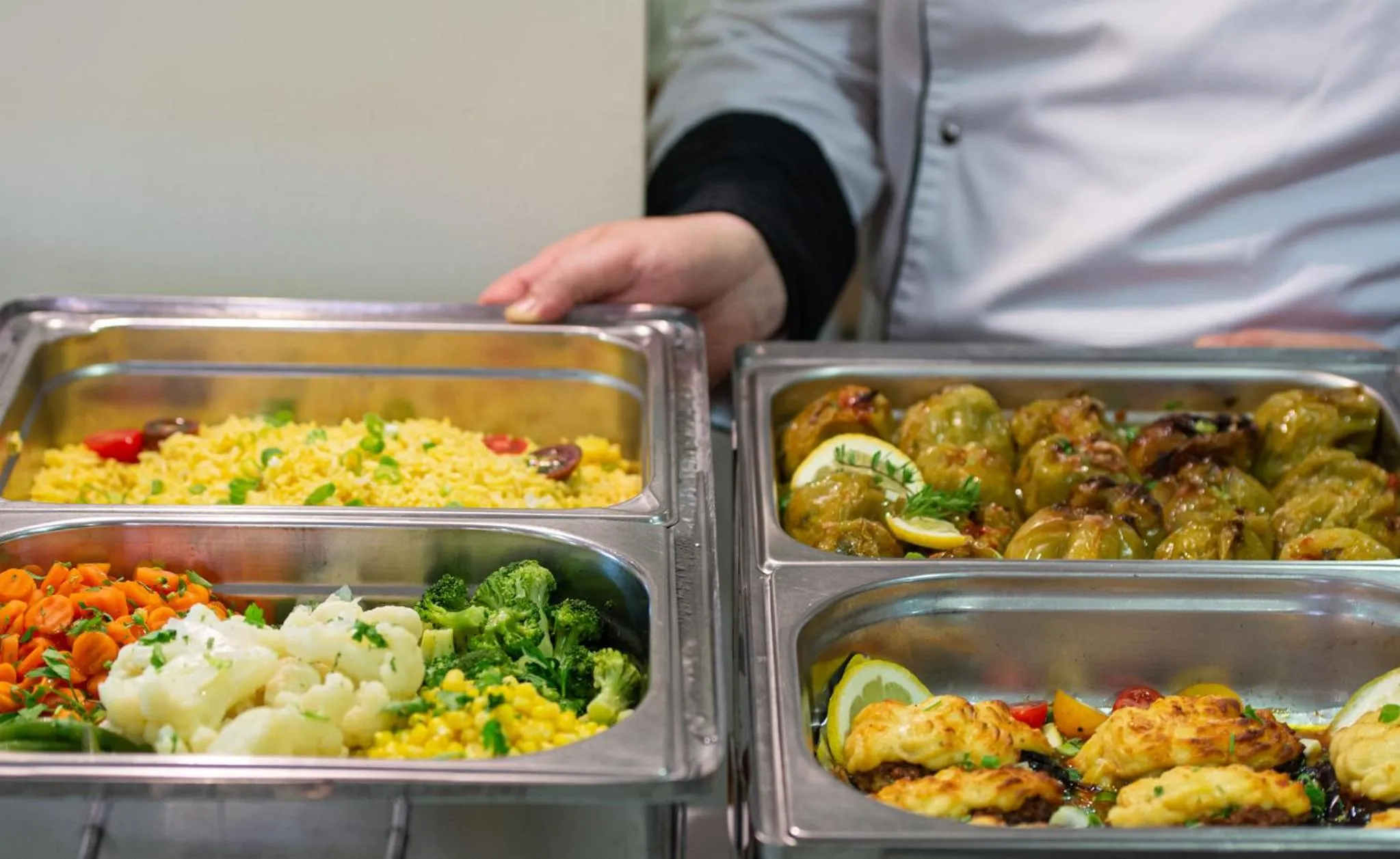 Food and drinks in Lesse Hotel