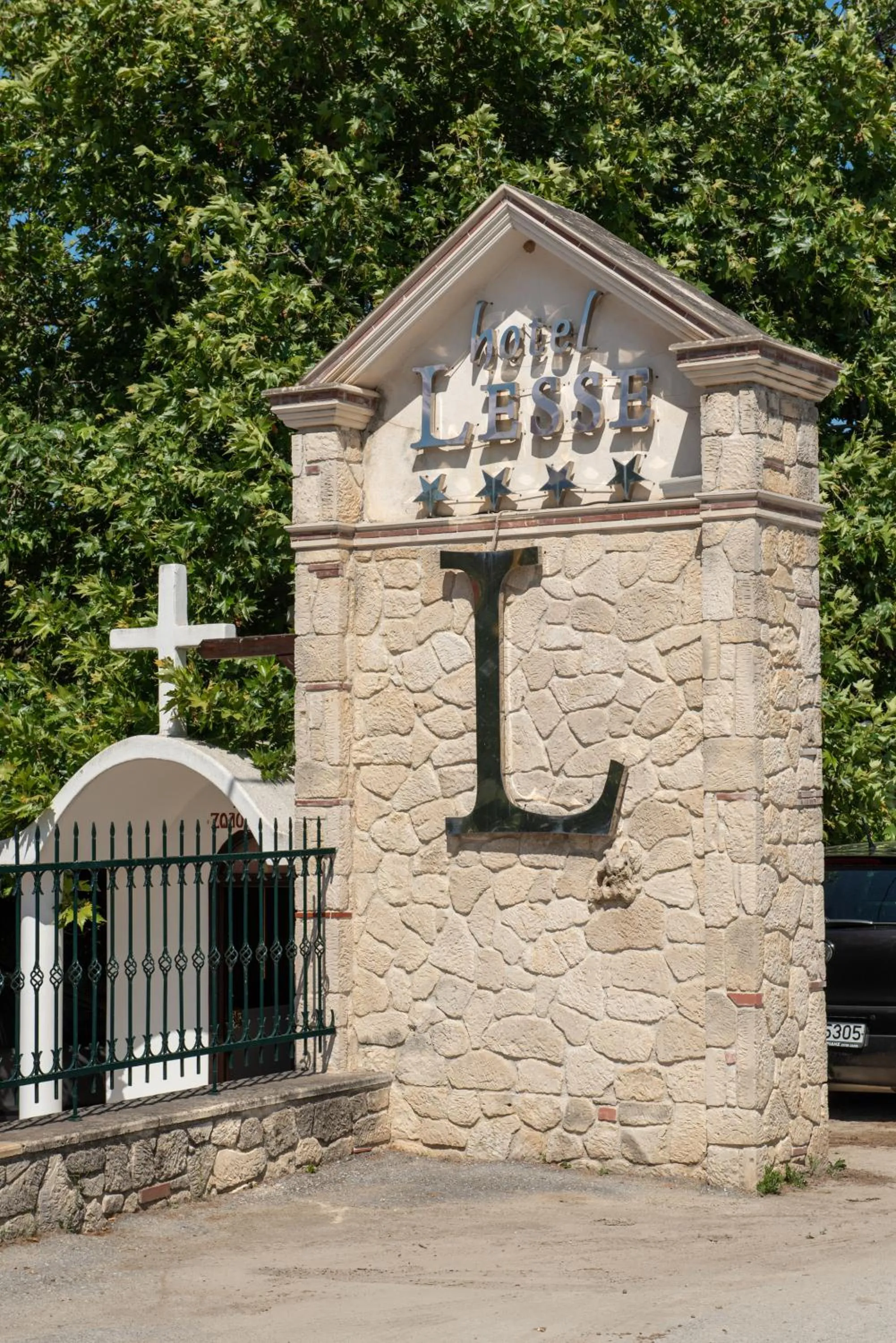 Property logo or sign in Lesse Hotel