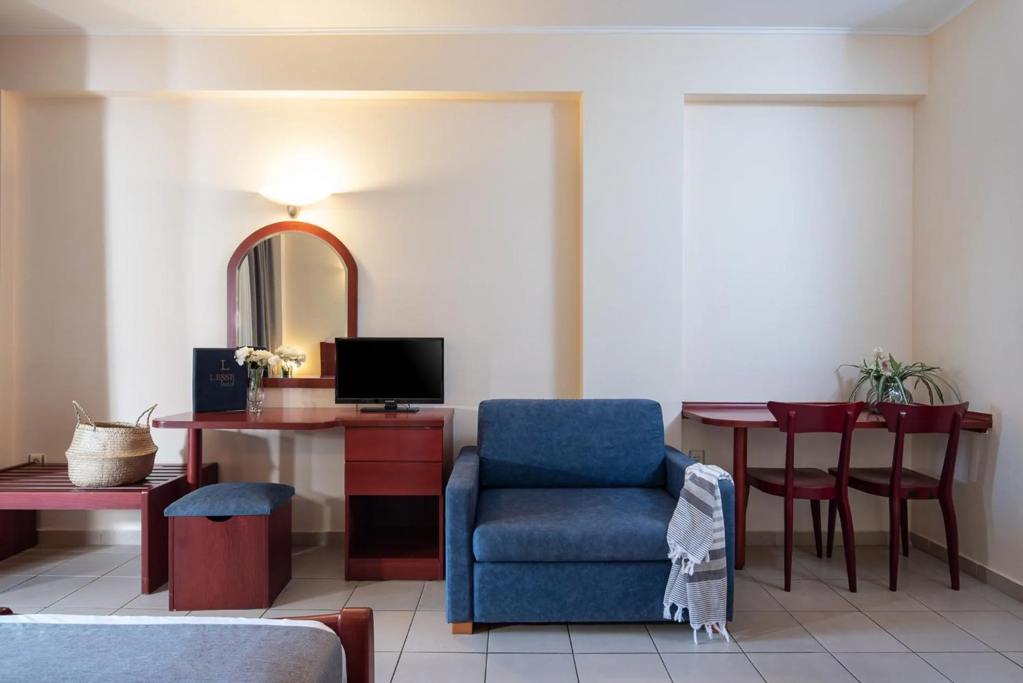 TV and multimedia in Lesse Hotel