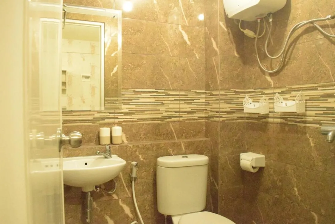 Shower in Pakubuwono Terrace Apartment