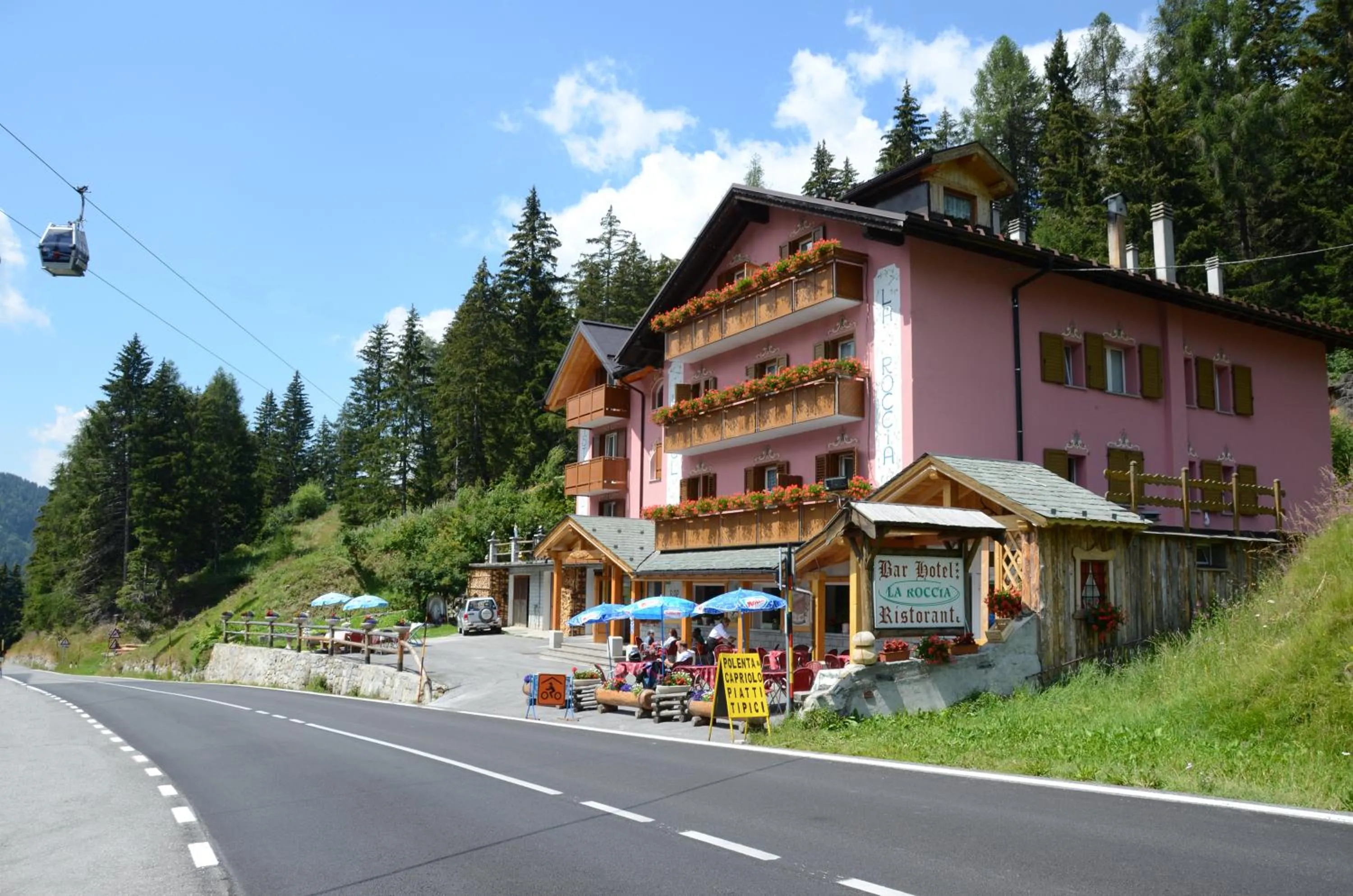 Facade/entrance in Hotel La Roccia