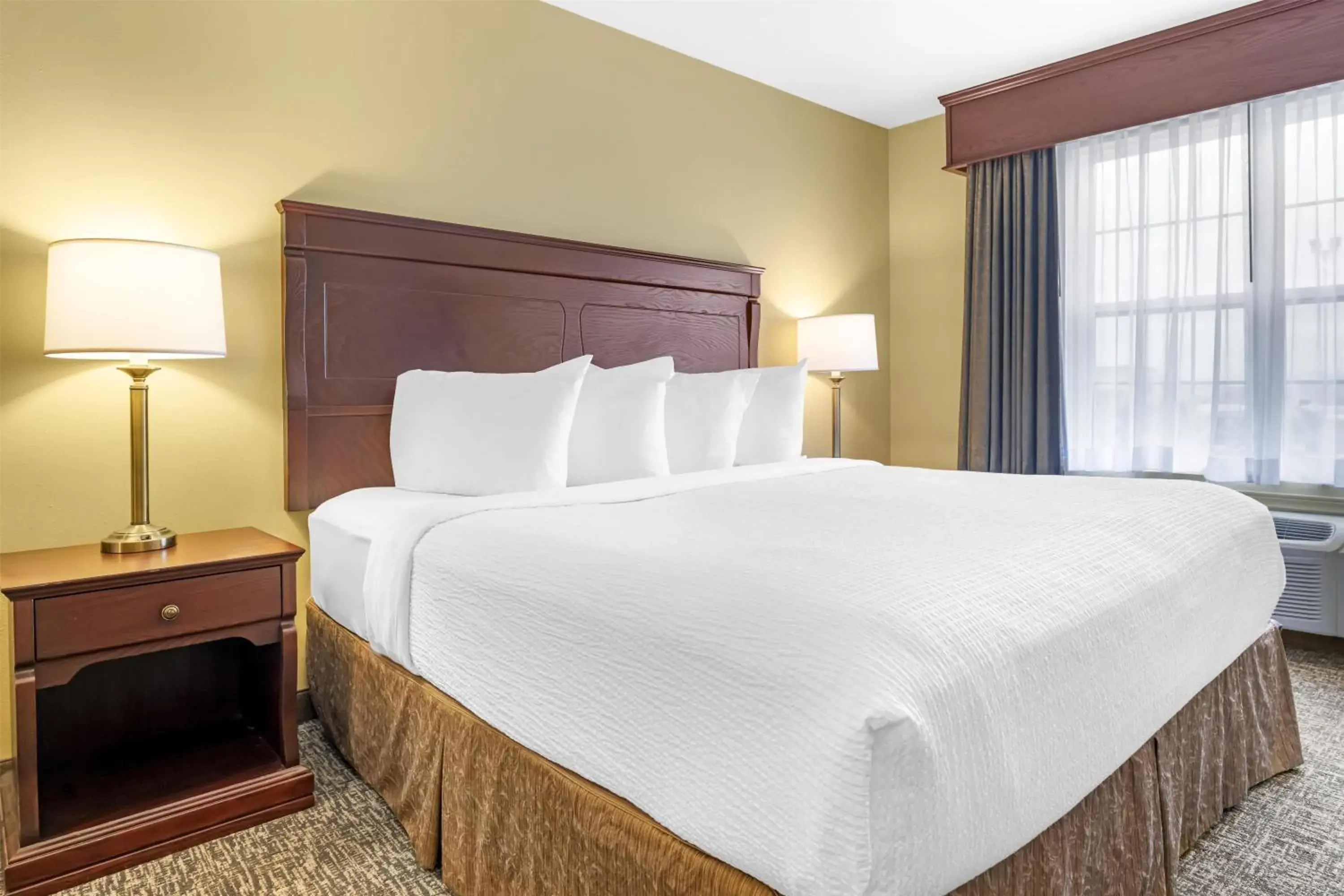 Bedroom, Bed in Best Western Plus Grand-Sault Hotel & Suites Bedroom, Bed in Best Western Plus Grand-Sault Hotel & Suites