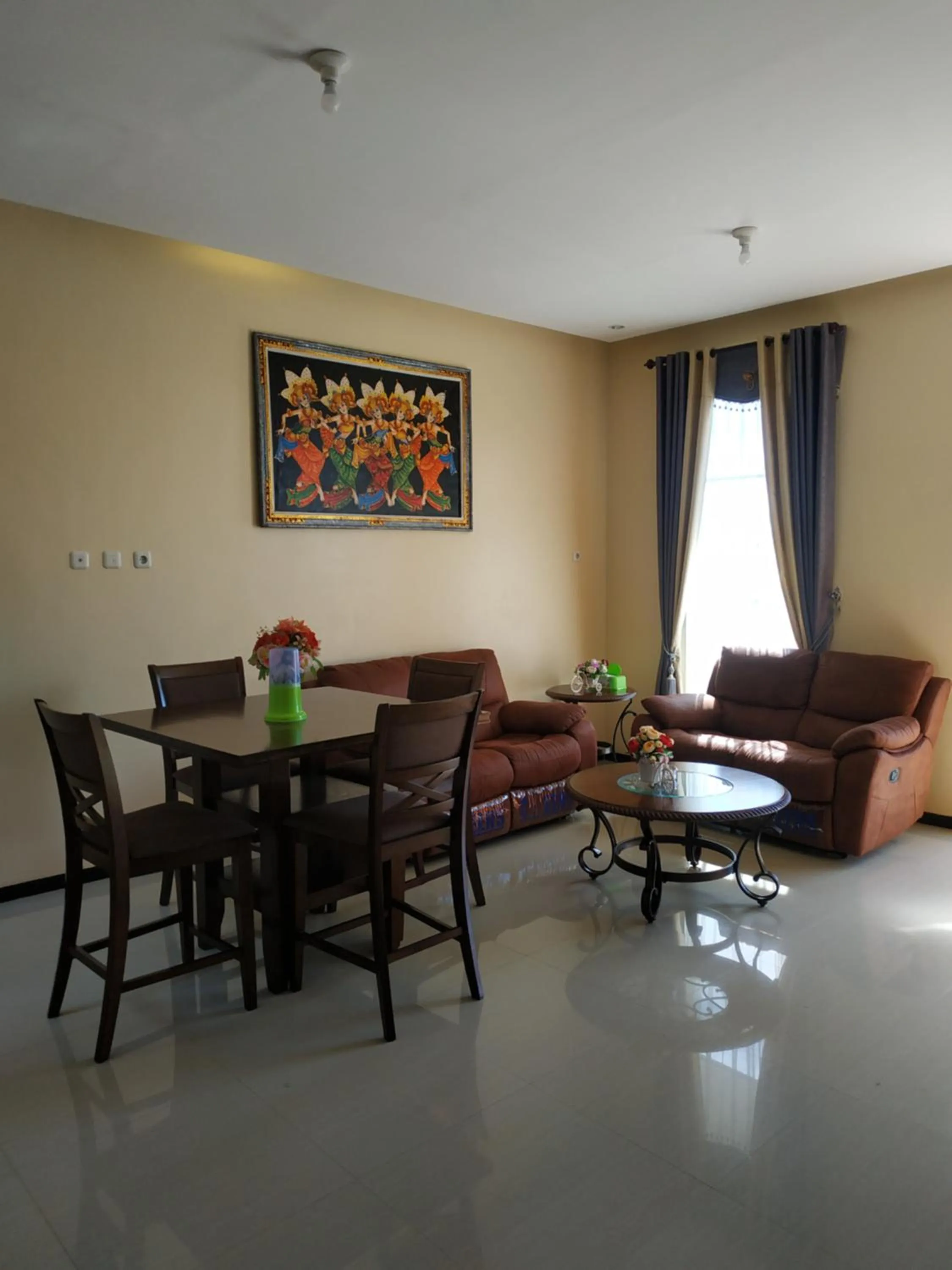 Property building in Villa Gumilang