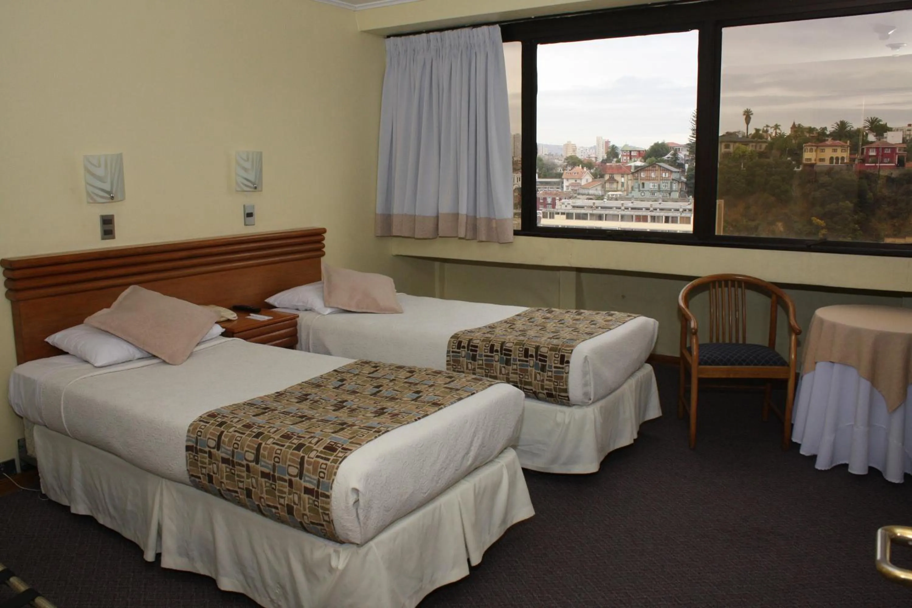 Bedroom, Bed in LRH Viña del Mar and Convention Center