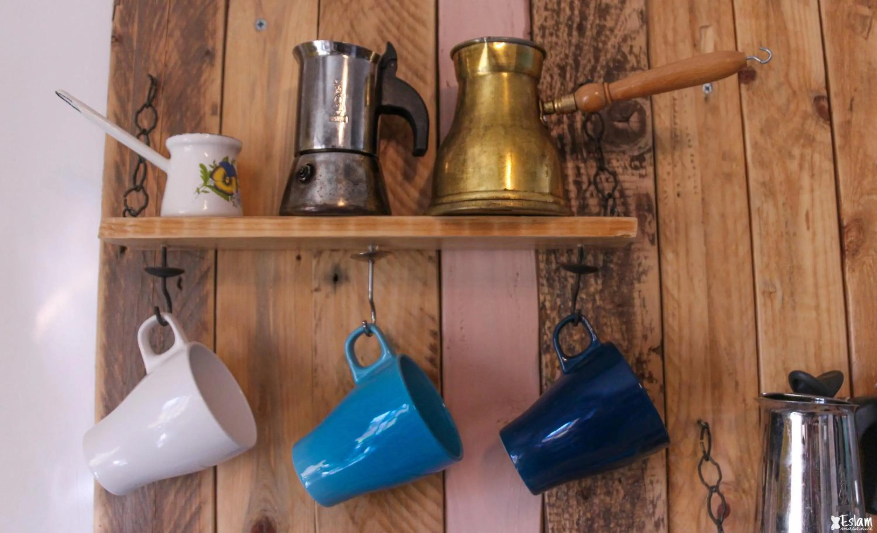Coffee/tea facilities in The White Hill Guesthouse