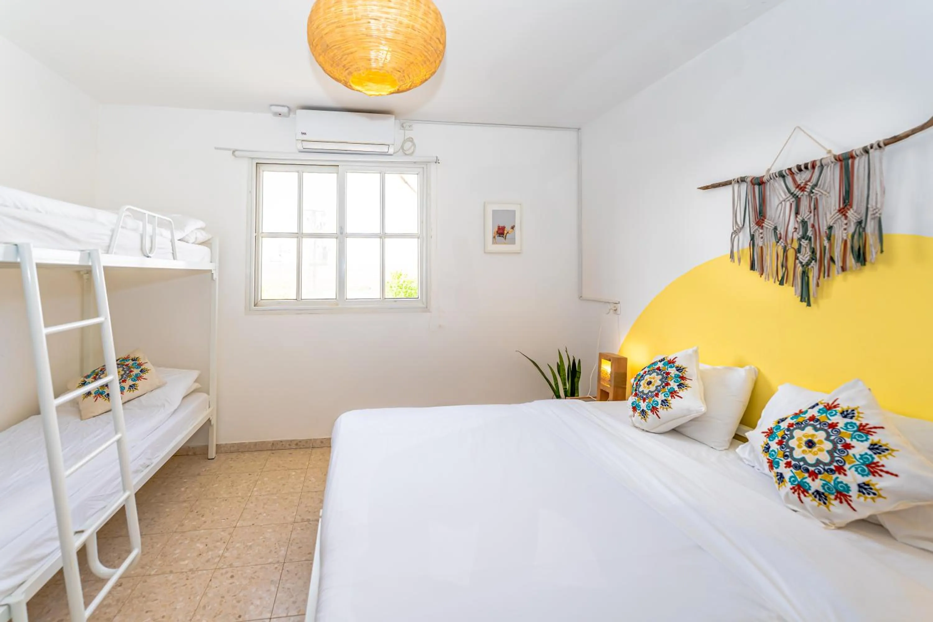 Bed in The White Hill Guesthouse