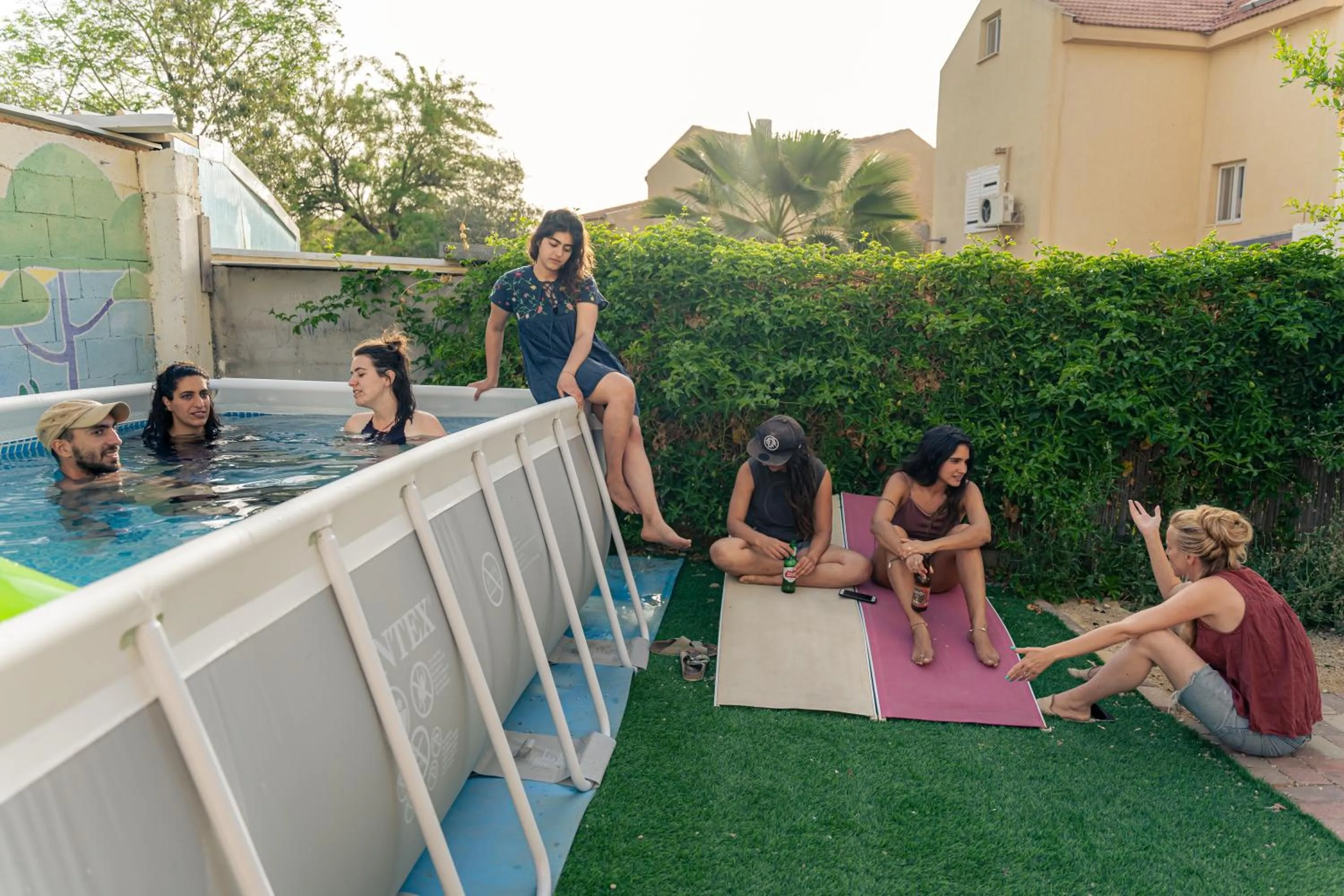 Swimming pool in The White Hill Guesthouse