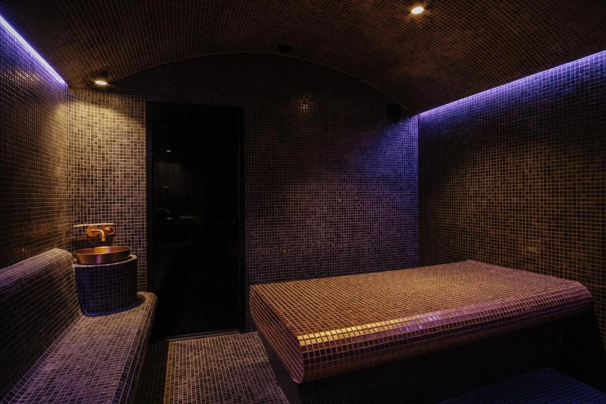 Massage, Bed in Seaside A Lifestyle Resort - Adults Only