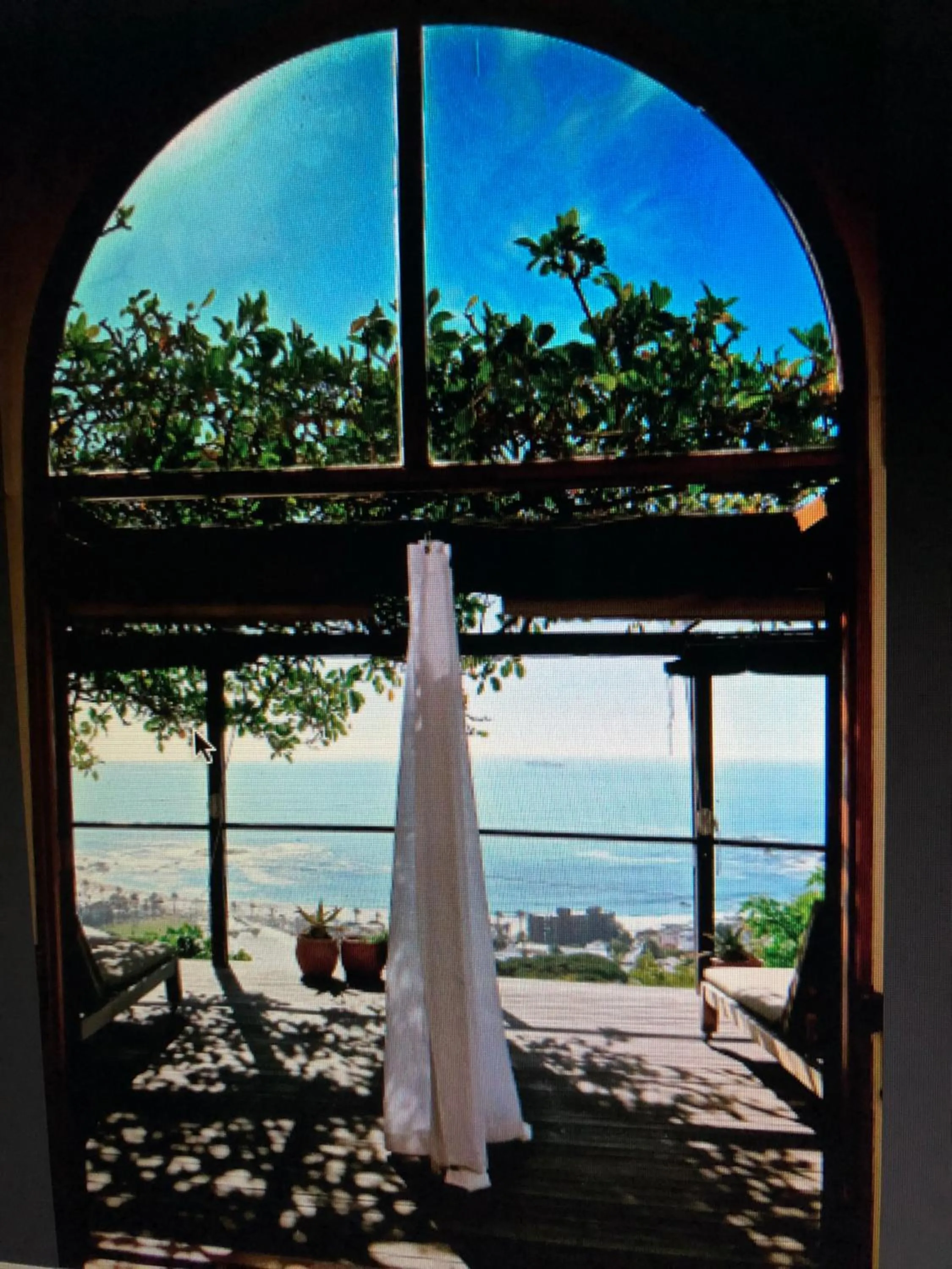 Patio in Boutique@10