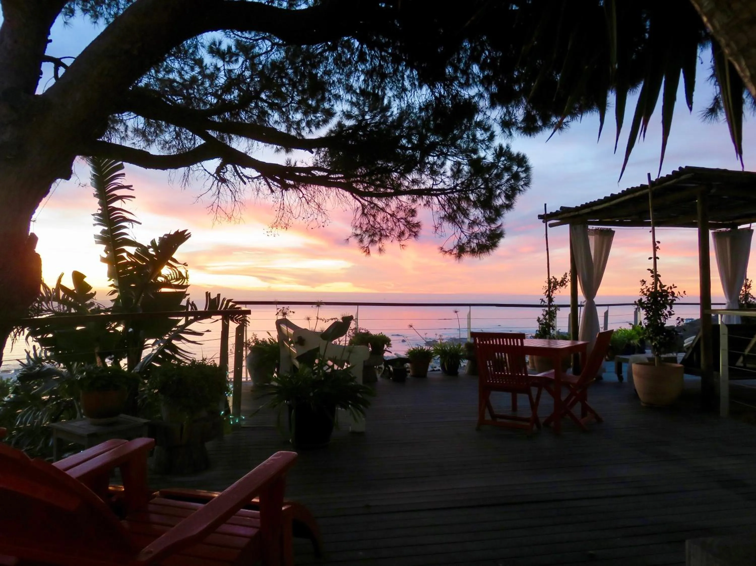 Patio in Boutique@10