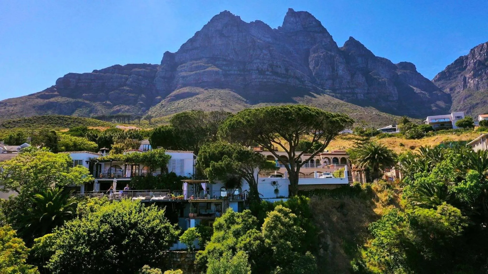 Property building in Boutique@10