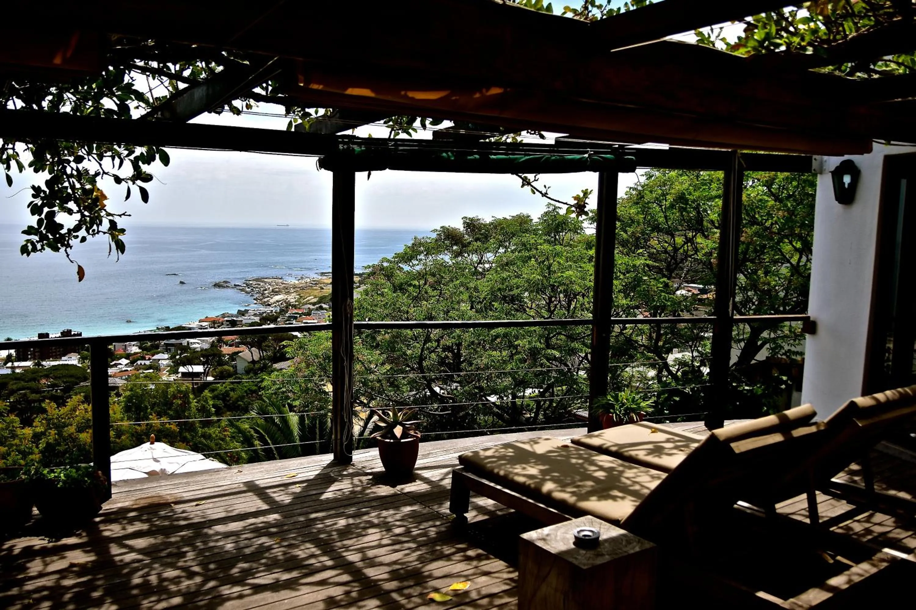 Patio in Boutique@10