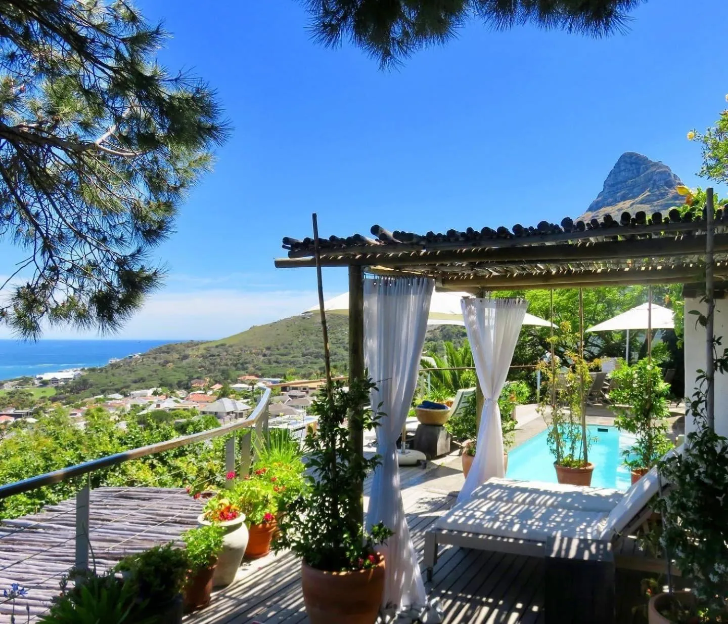 Property building in Boutique@10