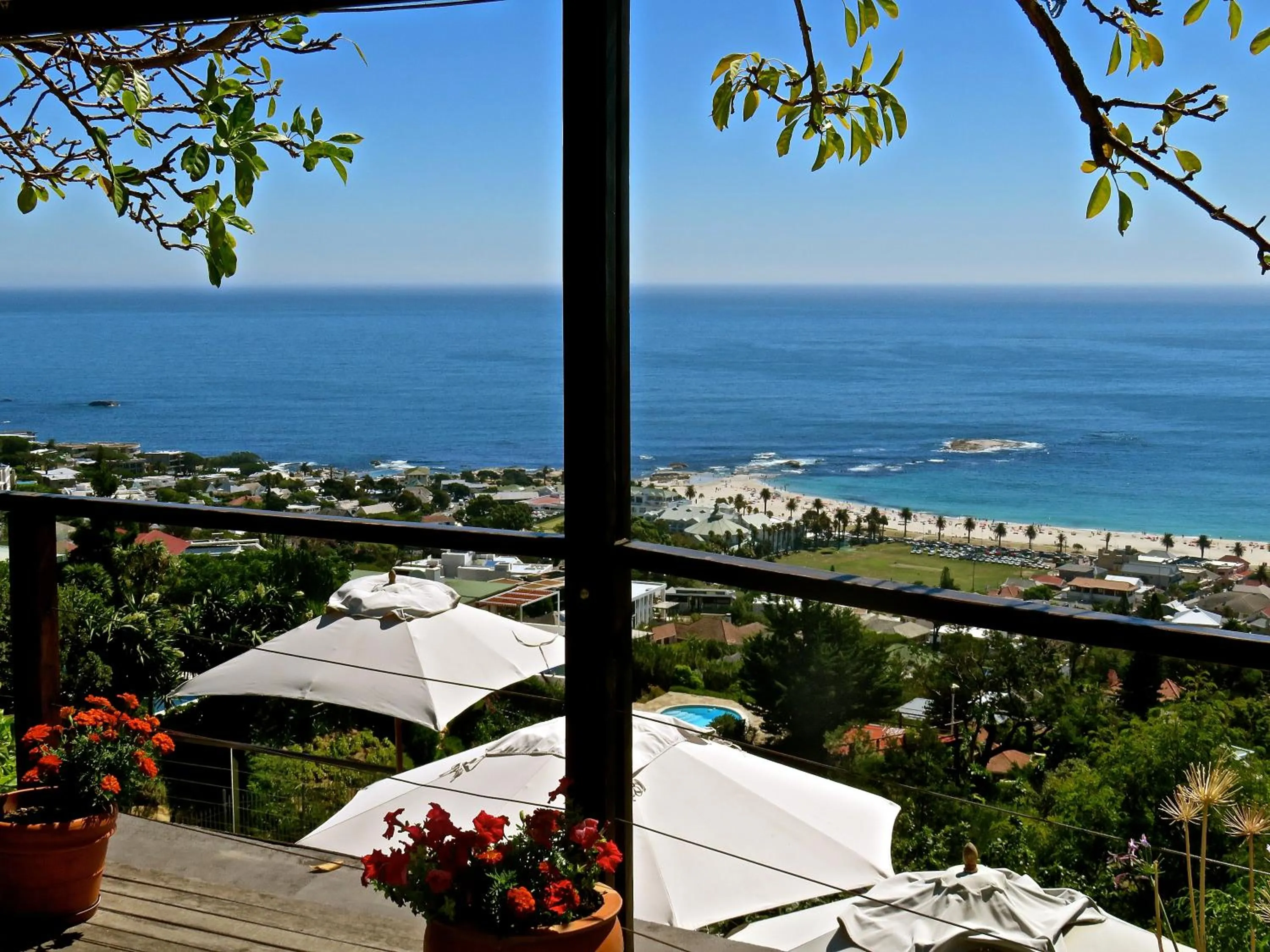 Patio in Boutique@10