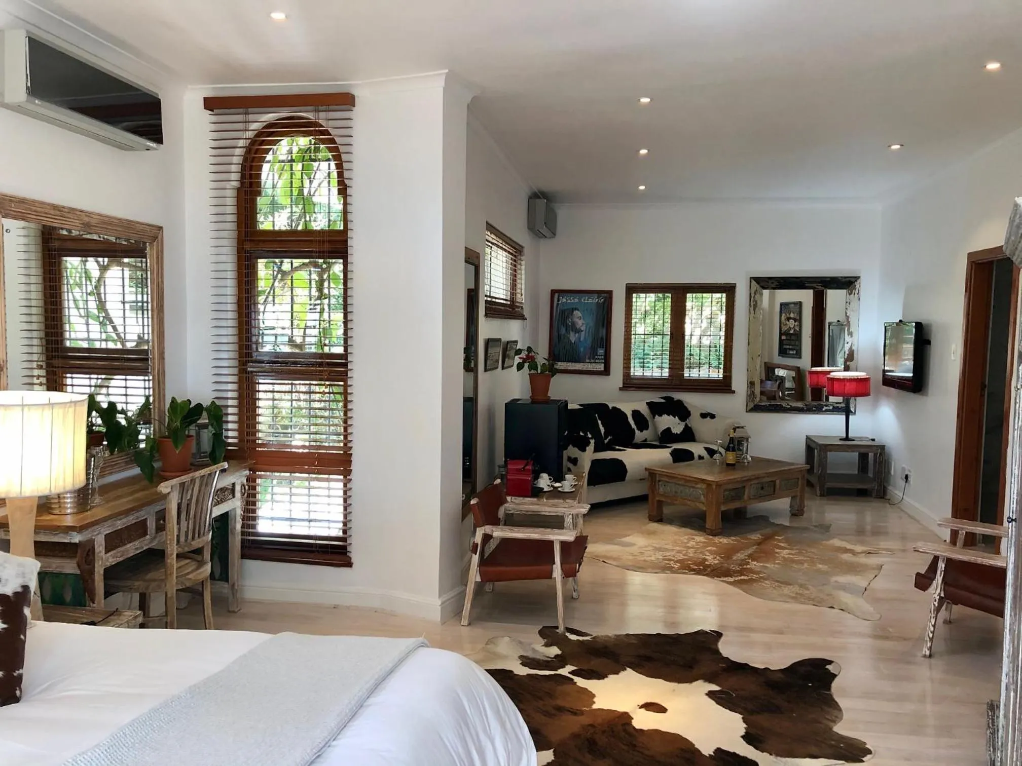 Property building in Boutique@10