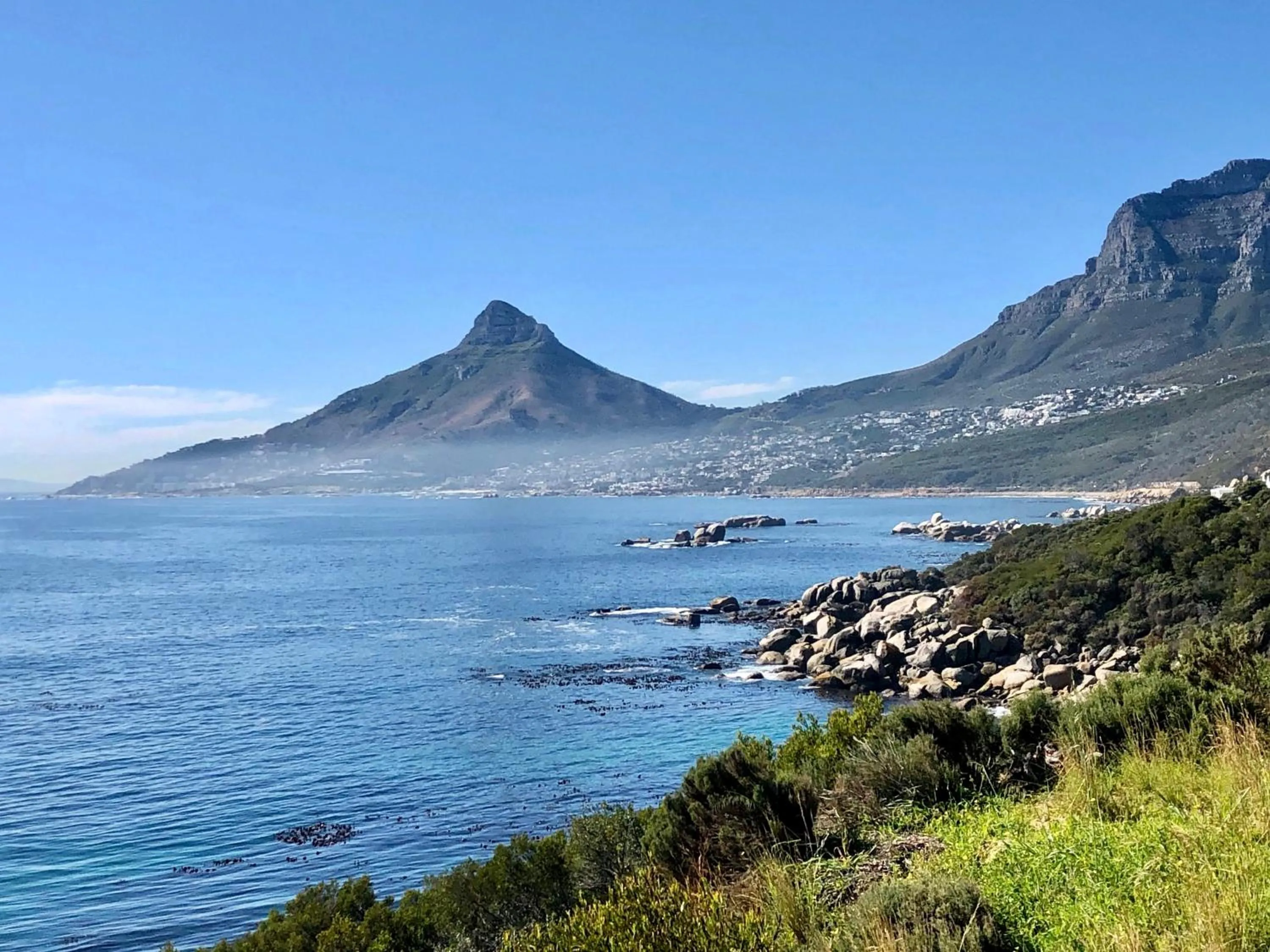 Neighbourhood in Boutique@10