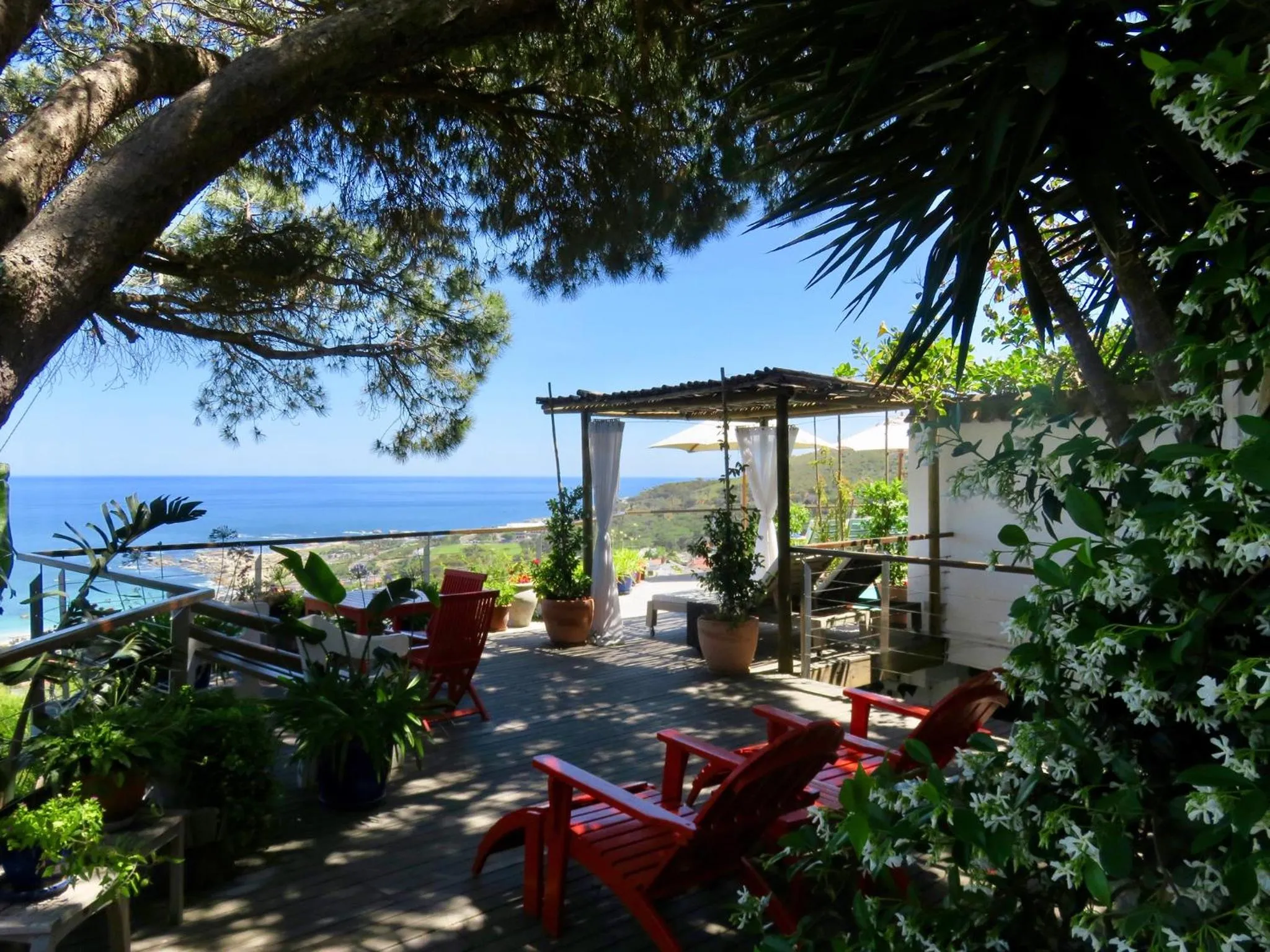 Patio in Boutique@10