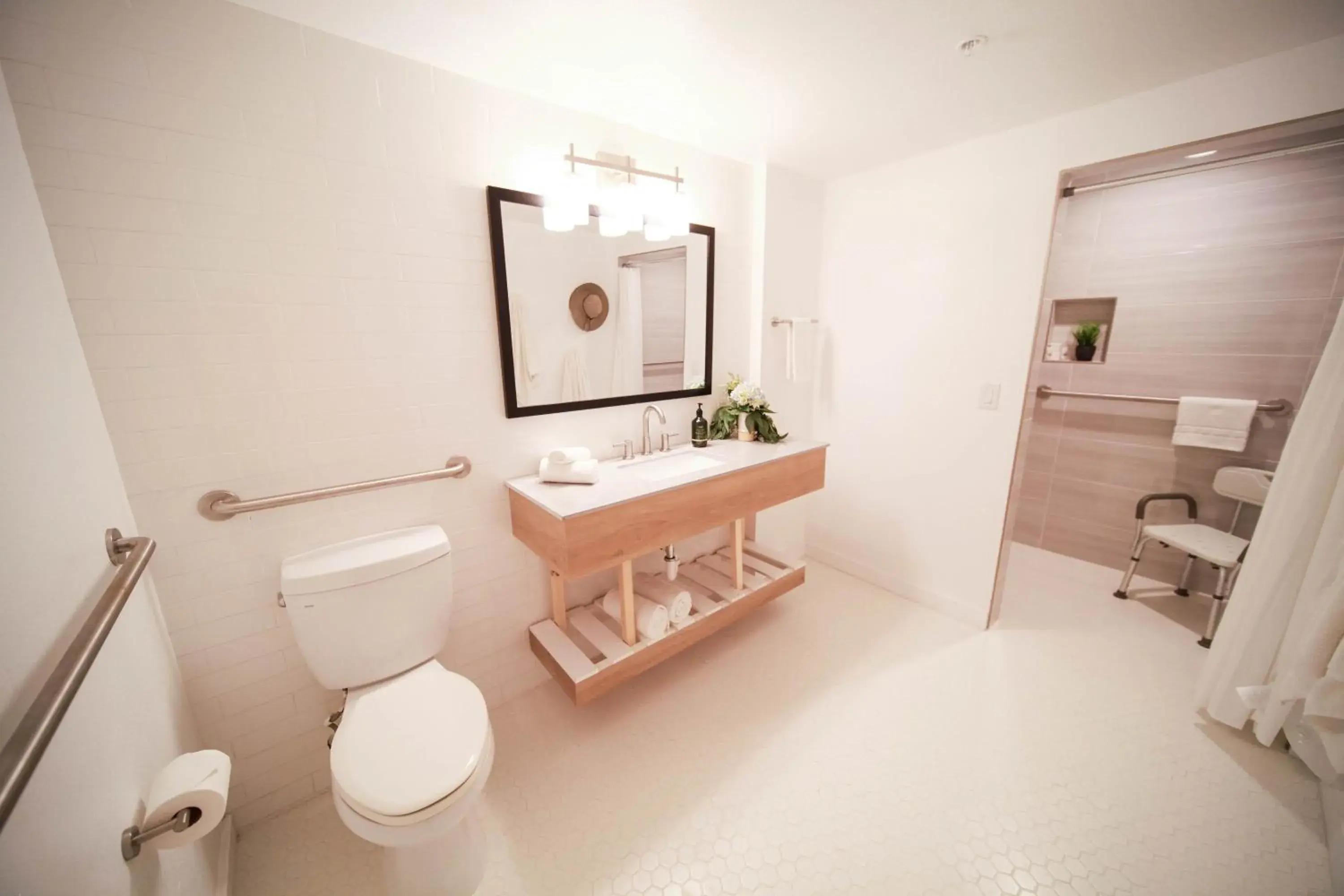 The Surfbreak Hotel The Surfbreak Hotel