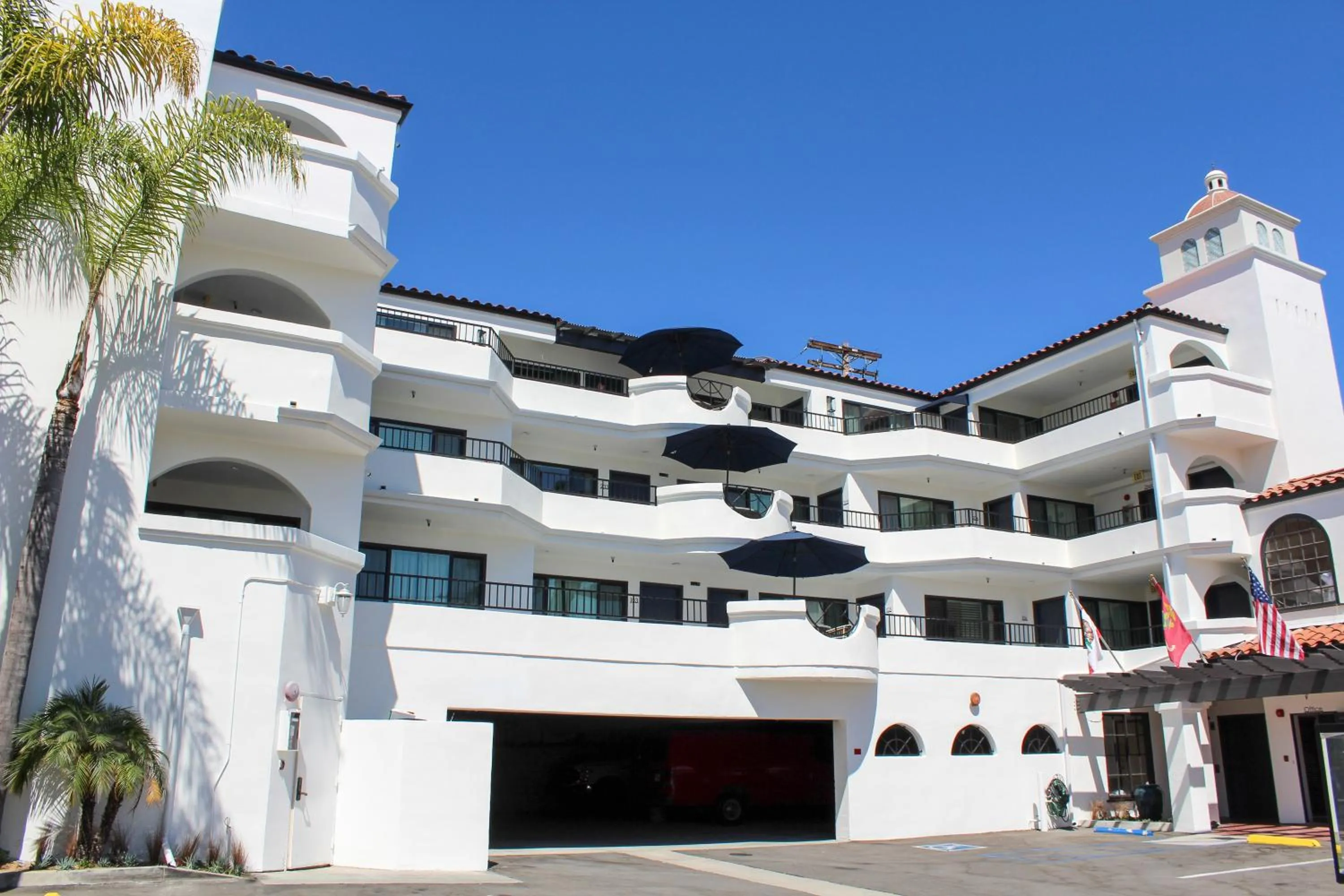 The Surfbreak Hotel
