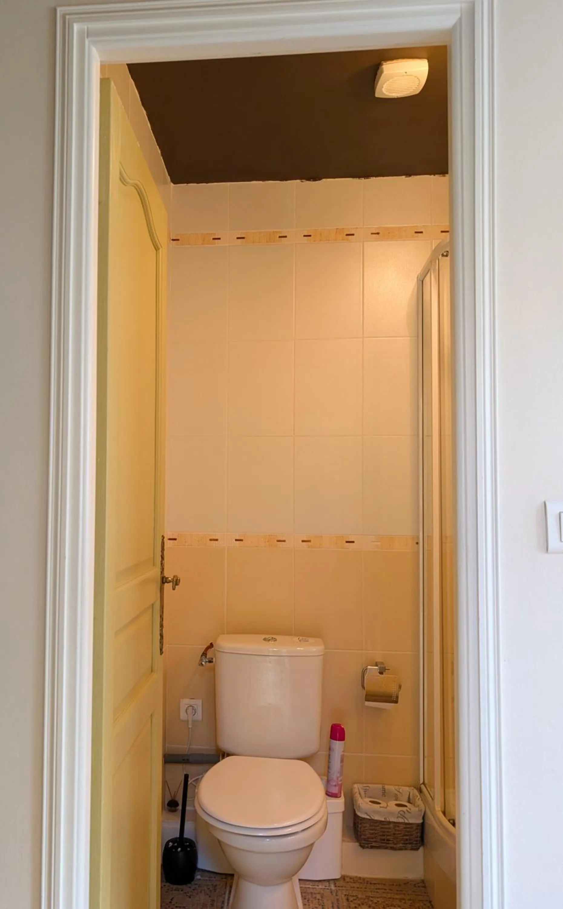 Bathroom in La Lanterne Chambres d'Hotes