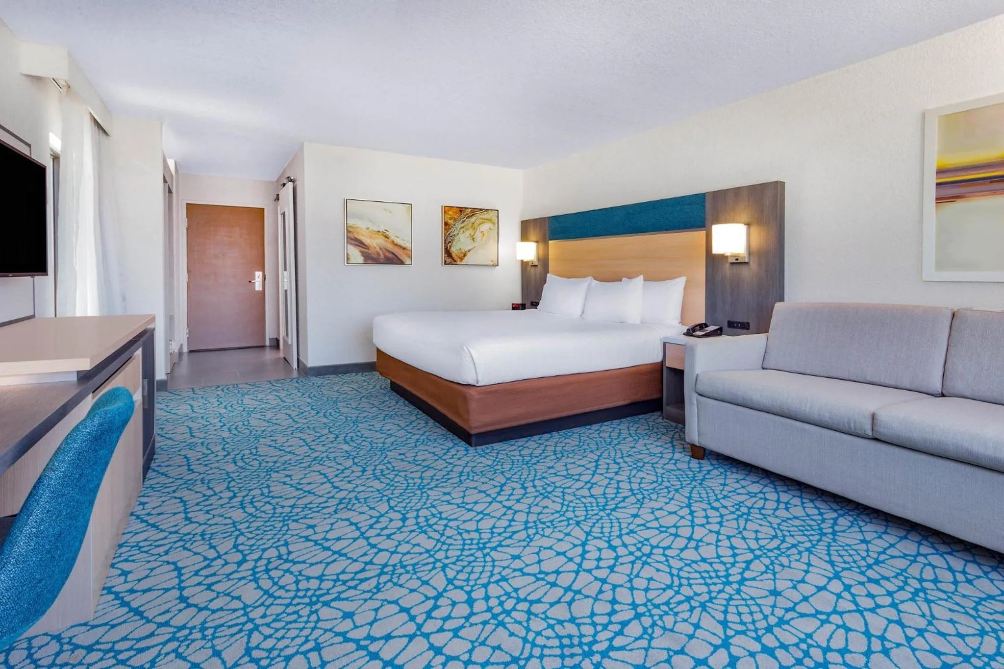 Photo of the whole room, Bed in Wyndham Orlando Resort & Conference Center, Celebration Area
