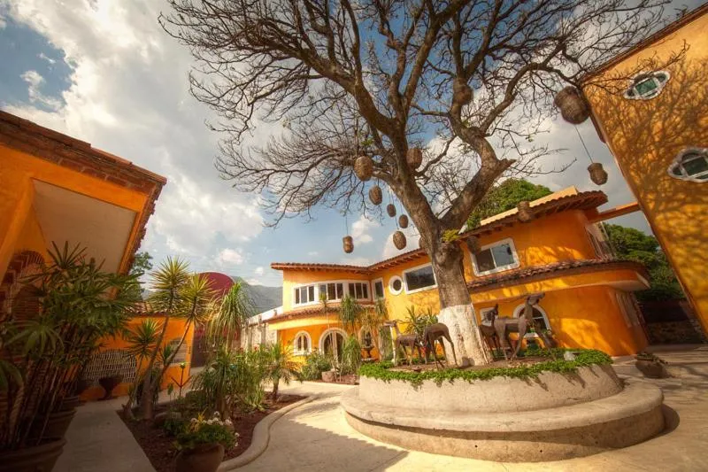 Facade/entrance in El Chante Spa Hotel