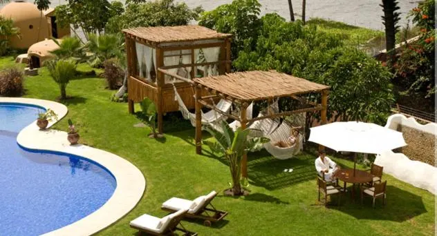 Seating area in El Chante Spa Hotel