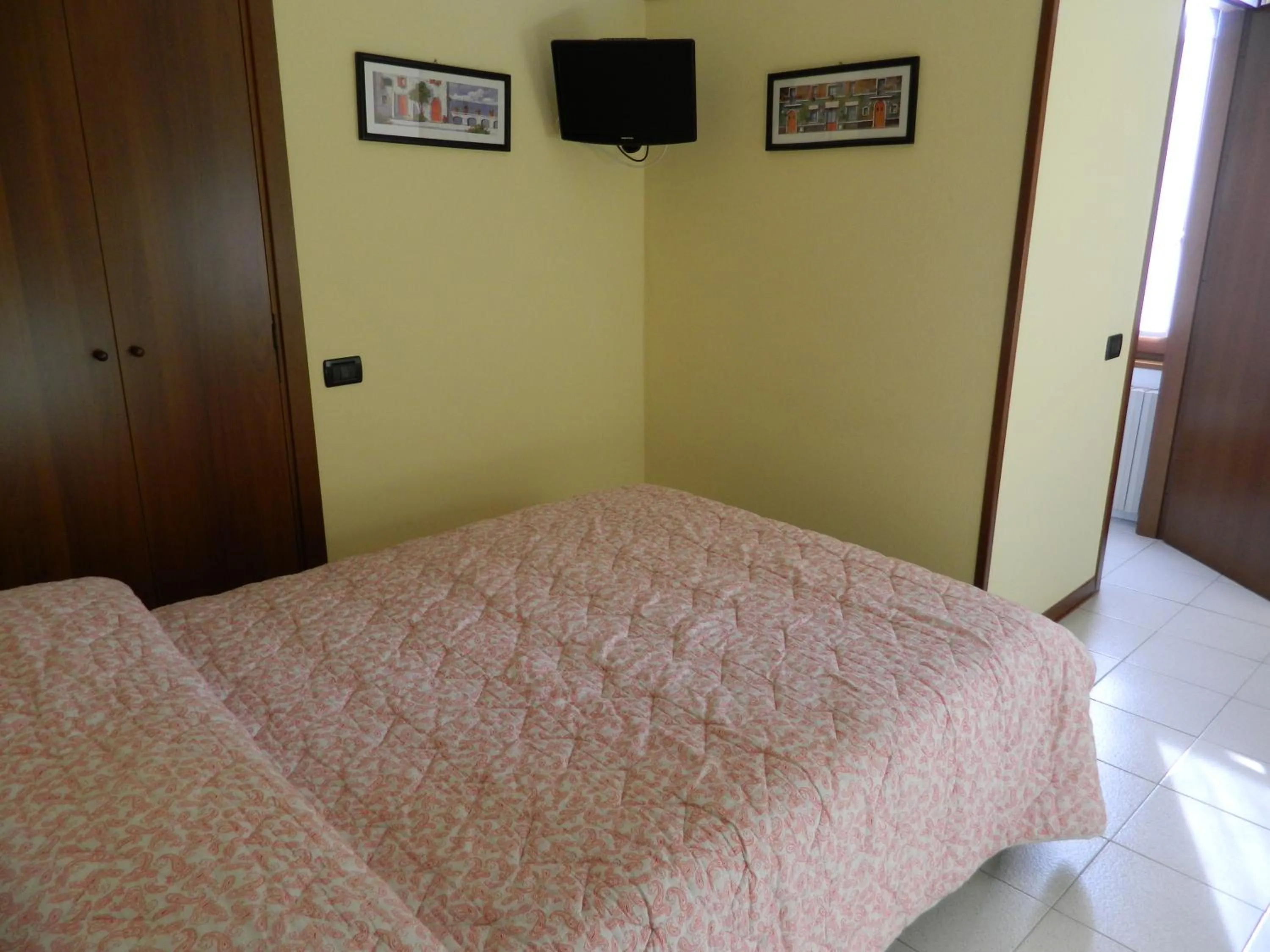 Bedroom, Bed in Albergo Michieletto