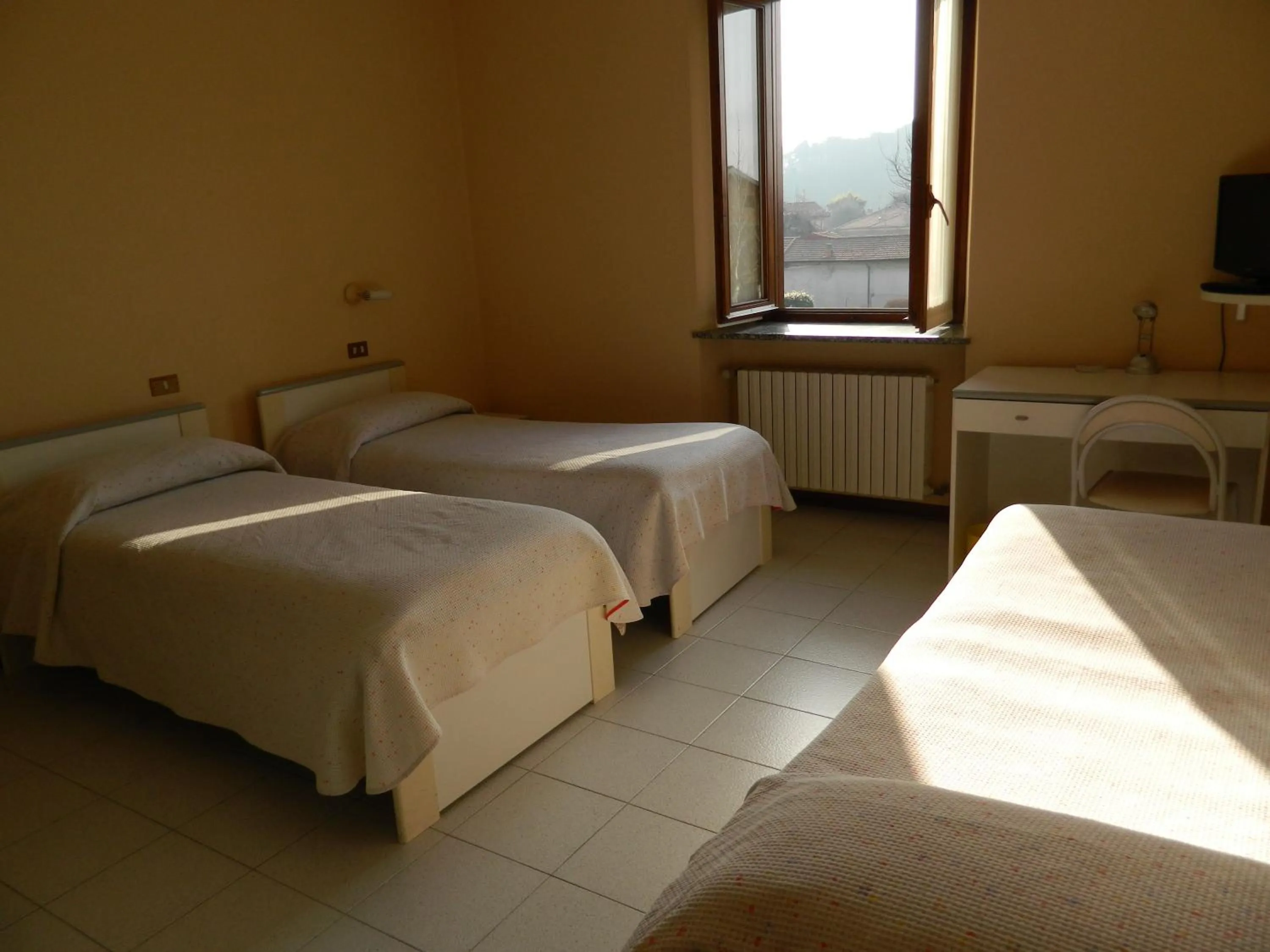 Photo of the whole room, Bed in Albergo Michieletto