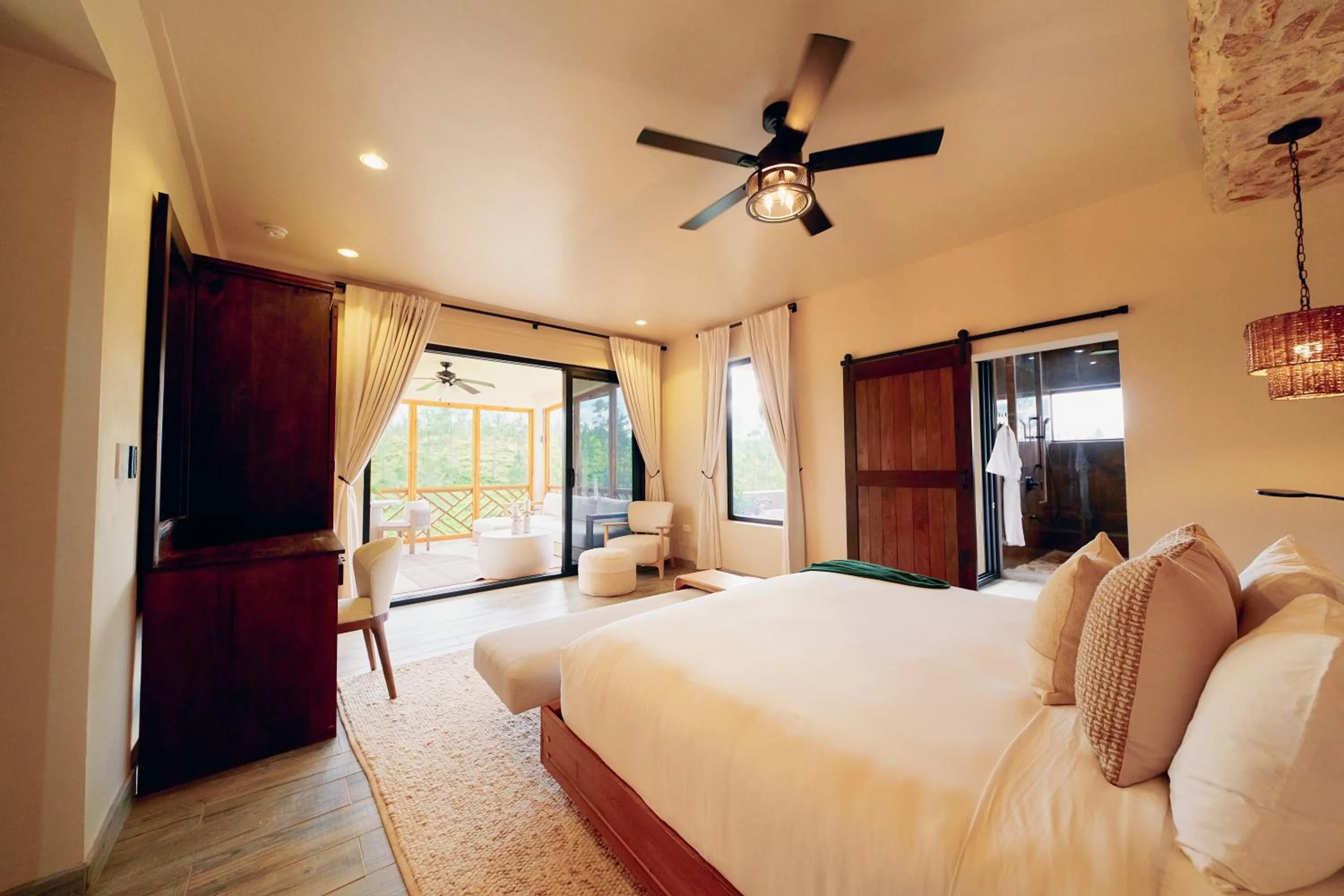 Bed in Hidden Valley Wilderness Lodge